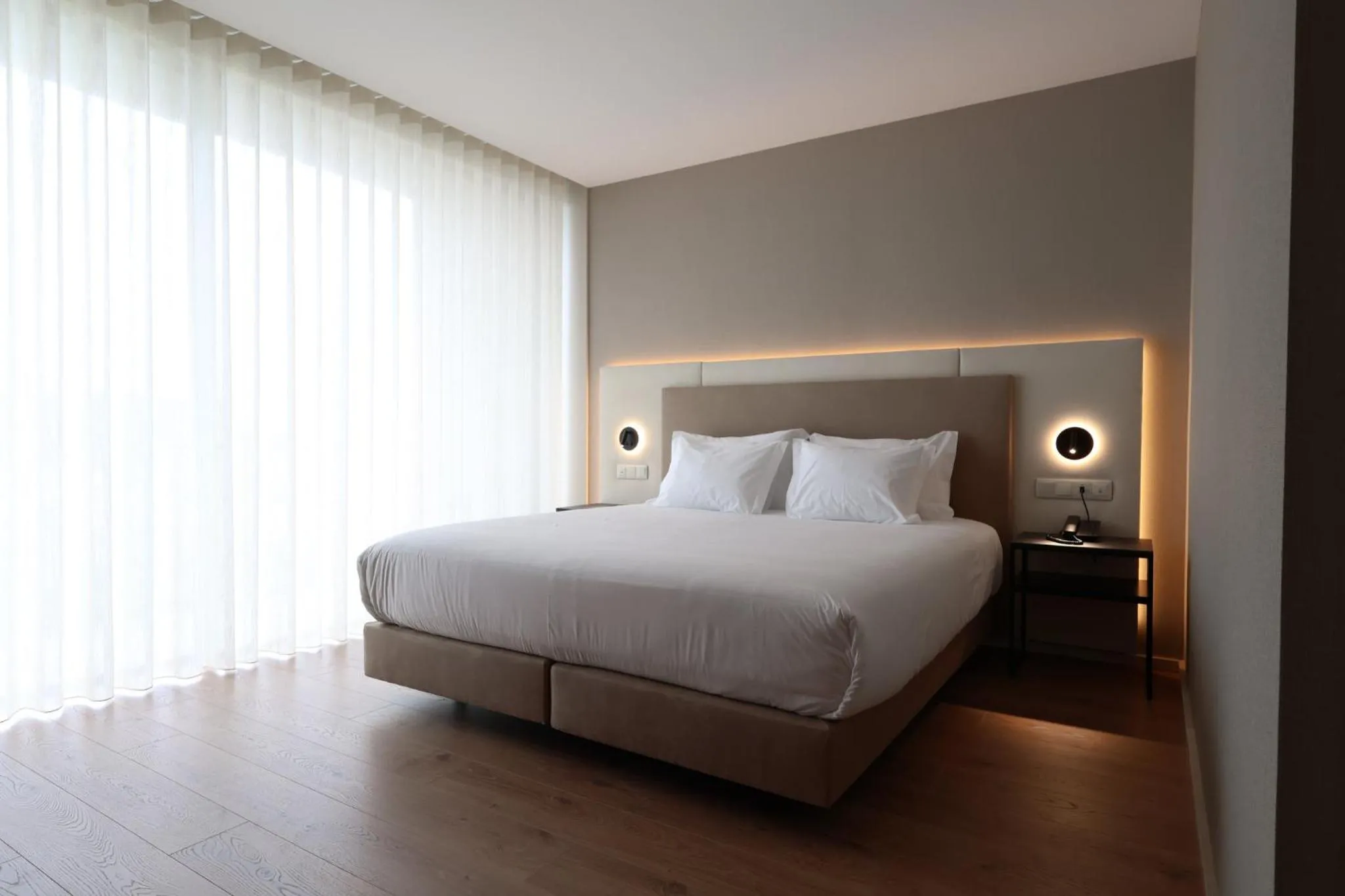 Bed in Oporto Fly Hotel