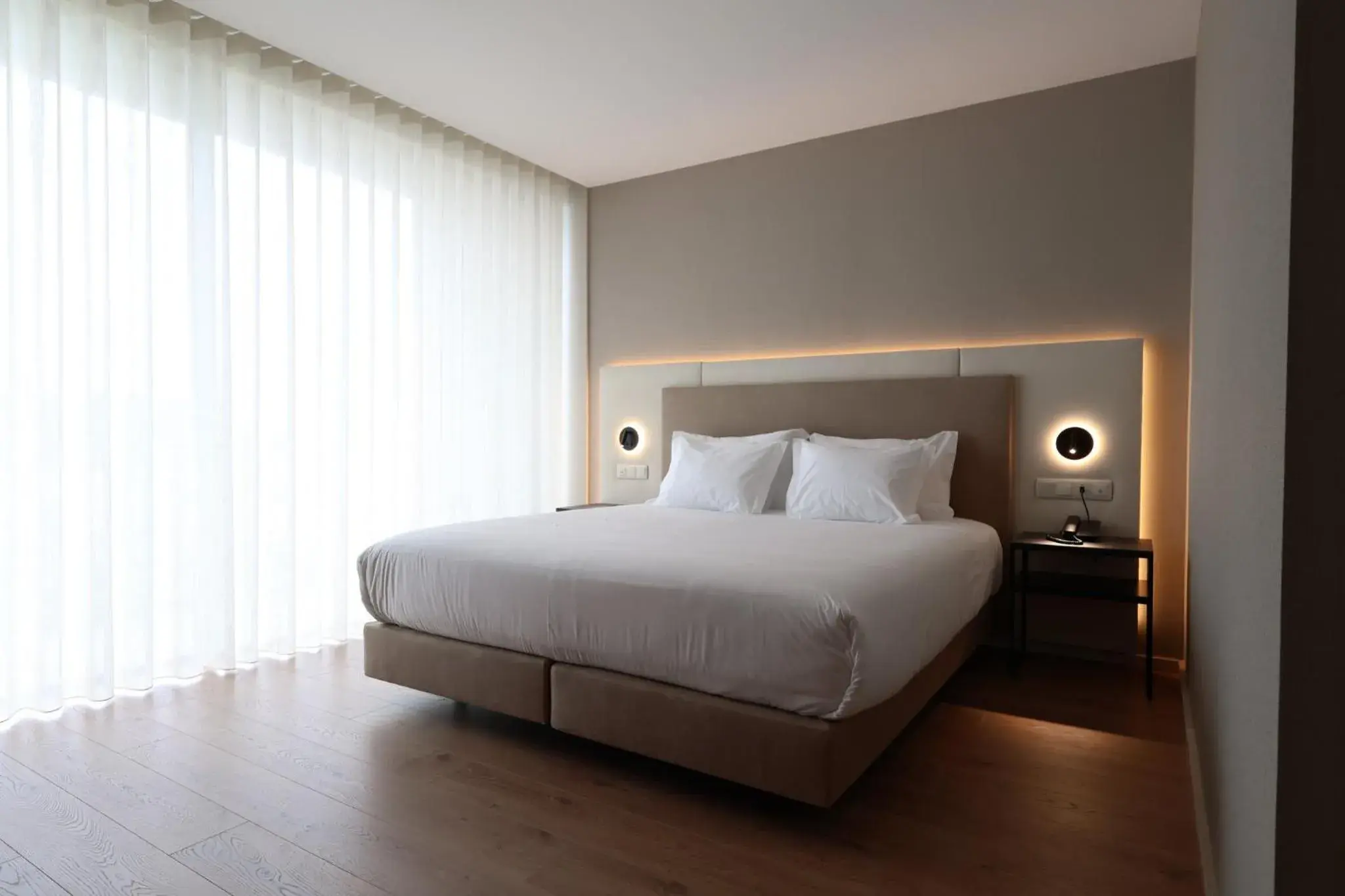 Double Room in Oporto Fly Hotel Double Room in Oporto Fly Hotel