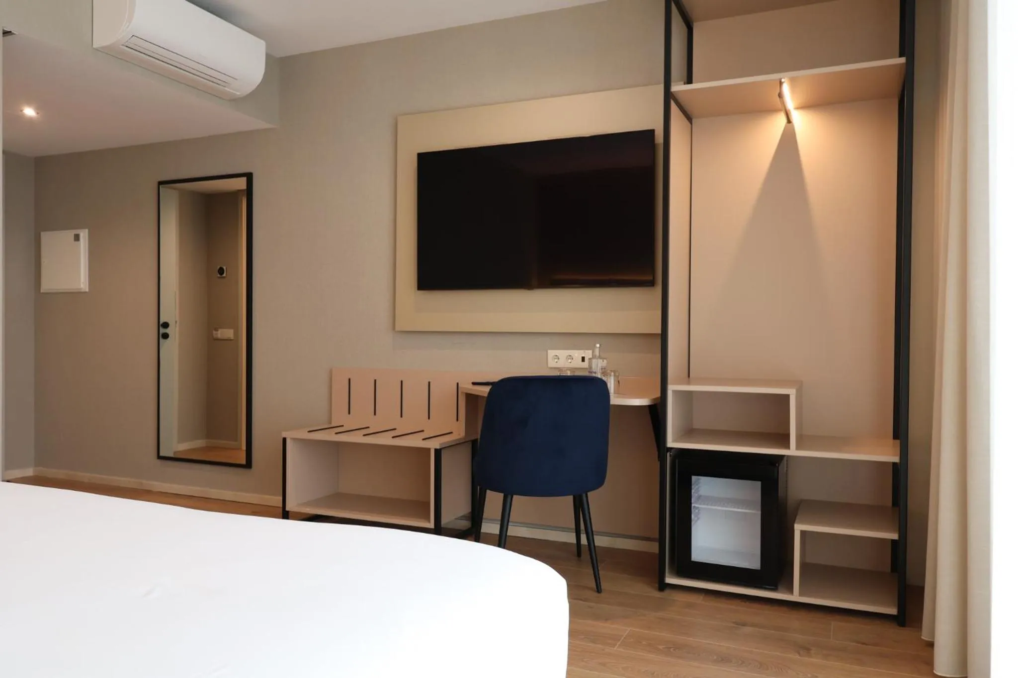 Bed in Oporto Fly Hotel