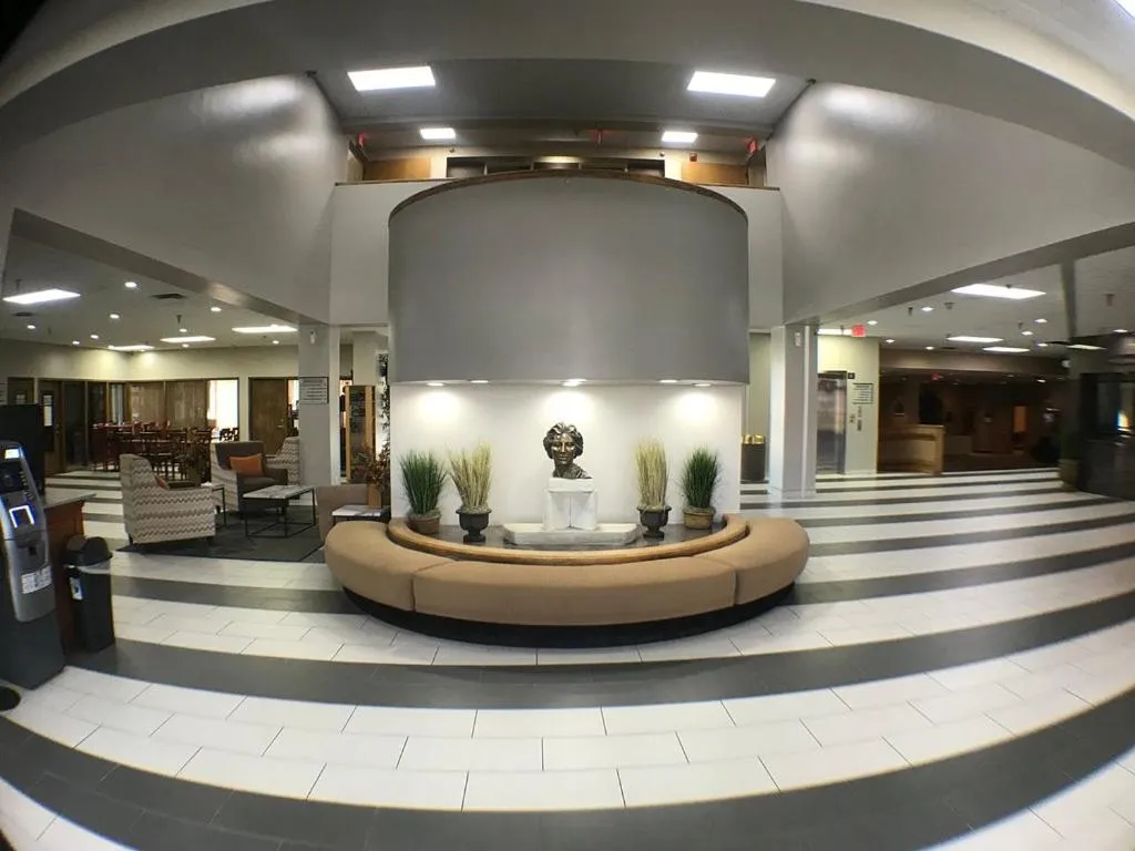 Lobby or reception in Crossroads Hotel and Huron Event Center