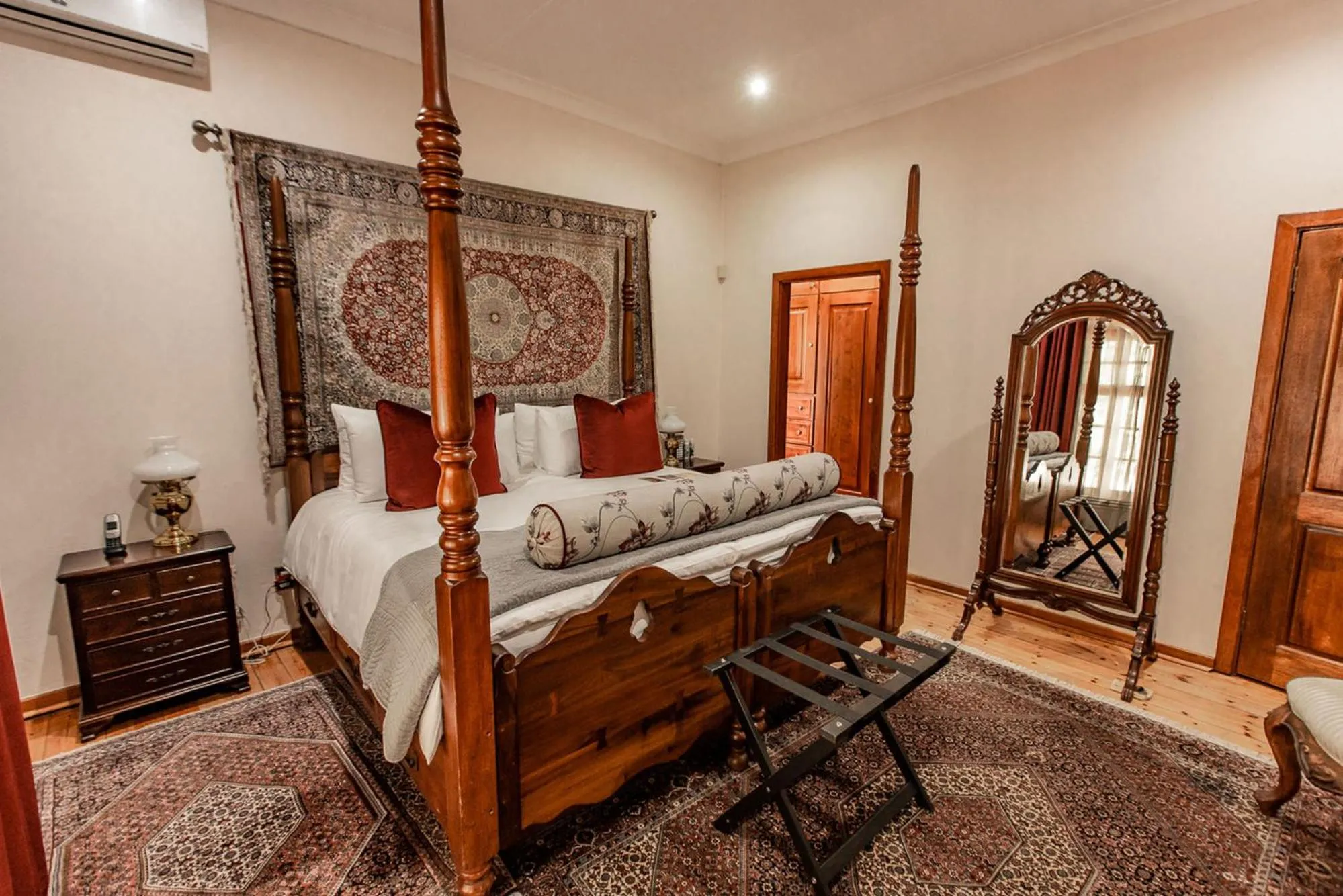 Bed in Kleine Constantia Boutique Guest House