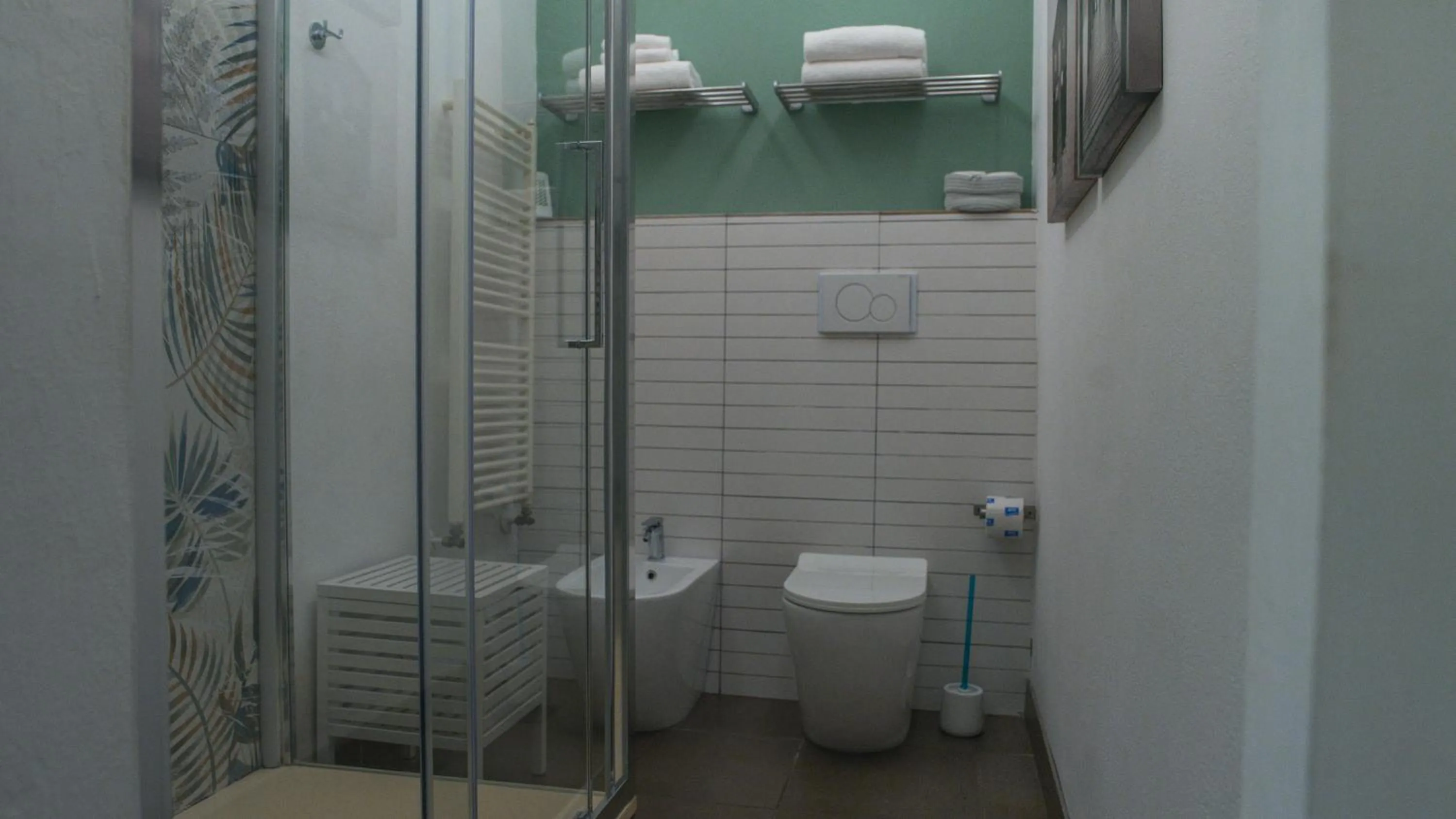 Shower in B&B 7 Rooms