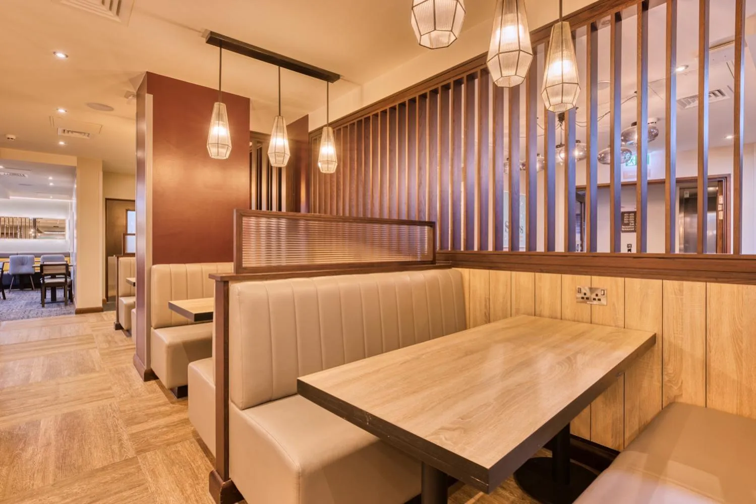 Restaurant/places to eat in Premier Inn Dublin City Temple Bar