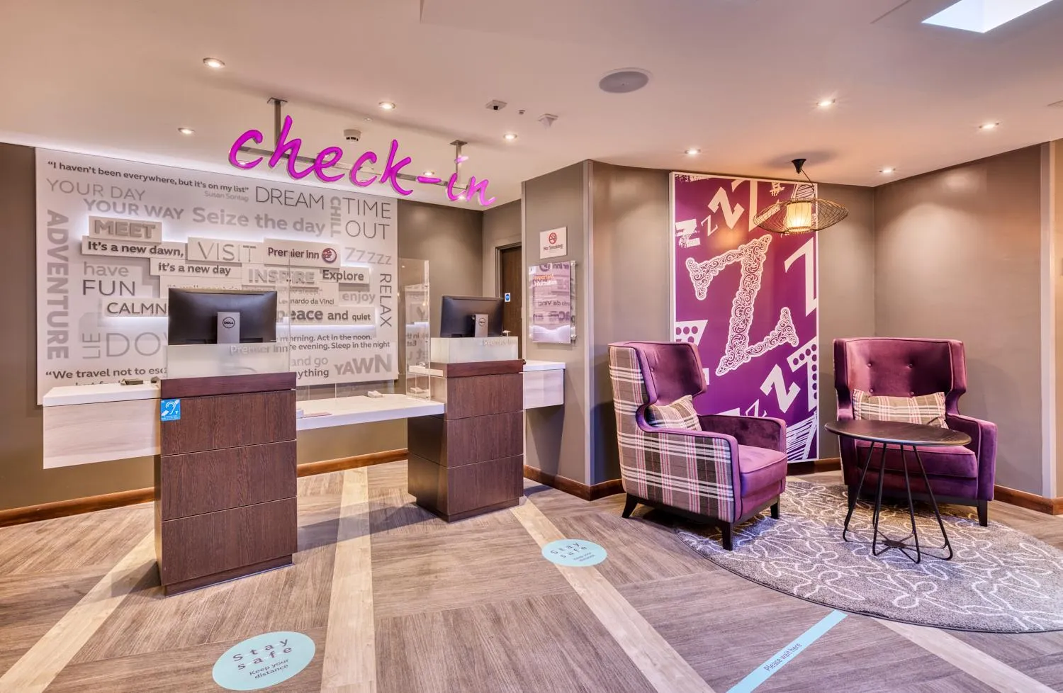 Lobby or reception in Premier Inn Dublin City Temple Bar