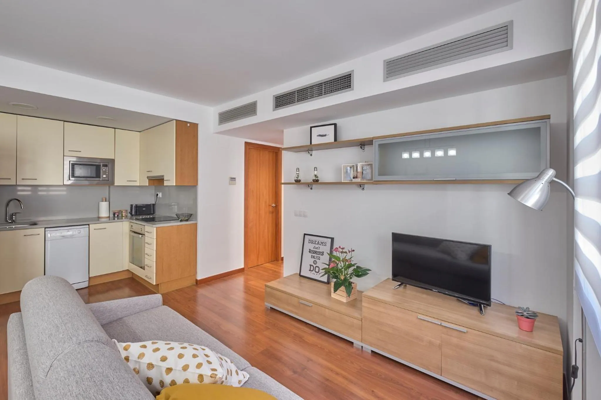 TV and multimedia in Little Home Girona