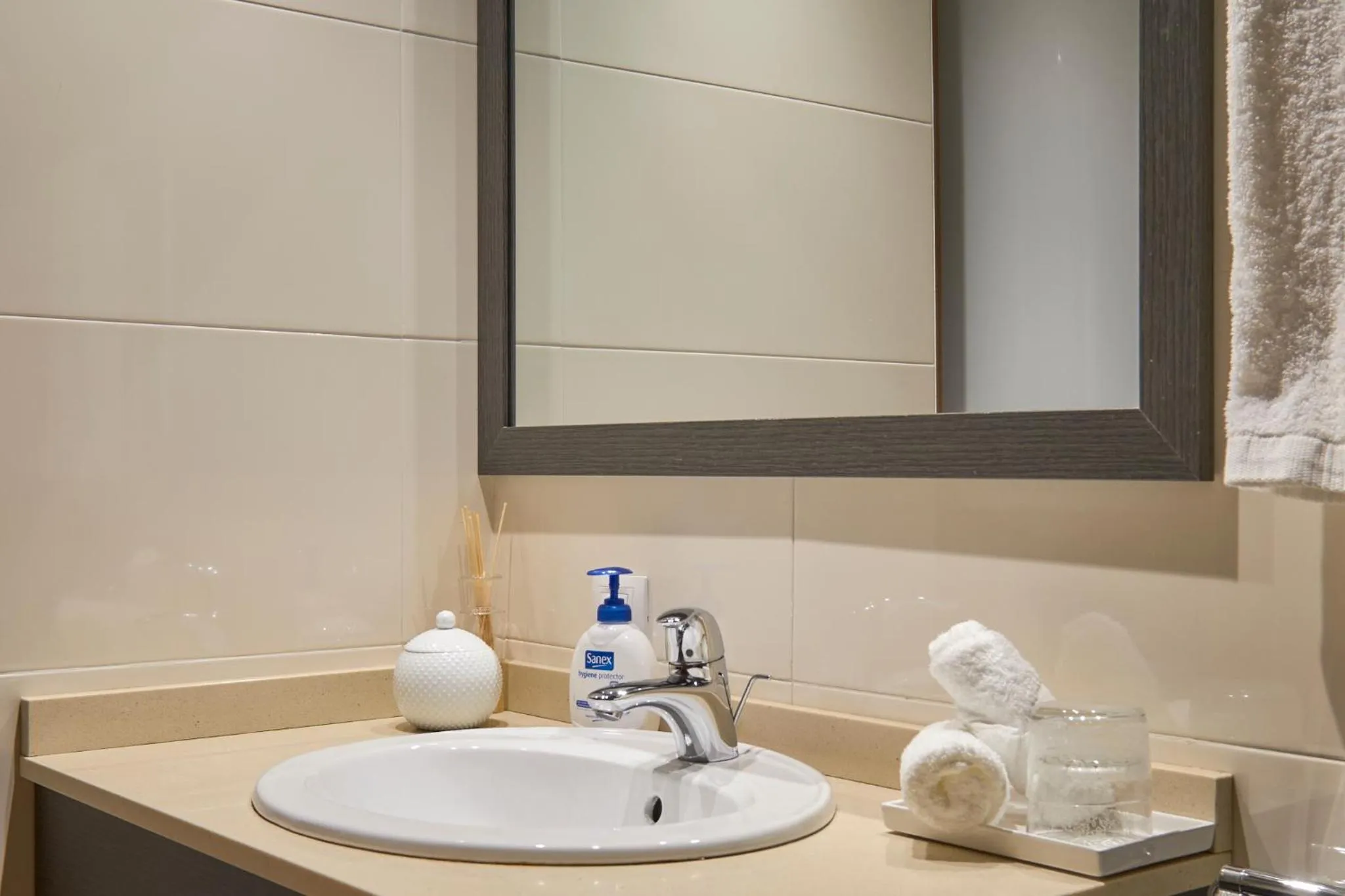 Bathroom in Little Home Girona