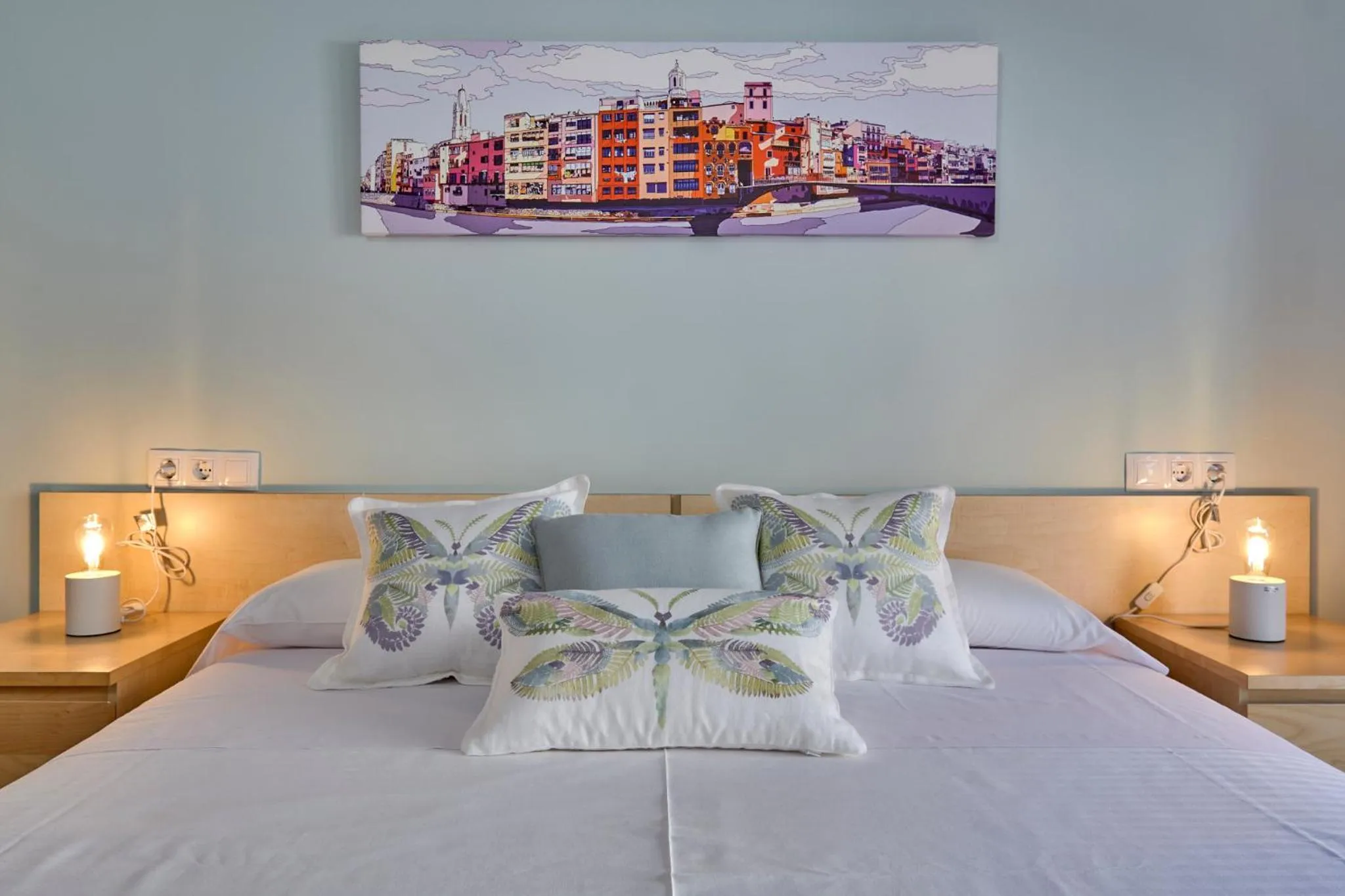 Bedroom, Bed in Little Home Girona