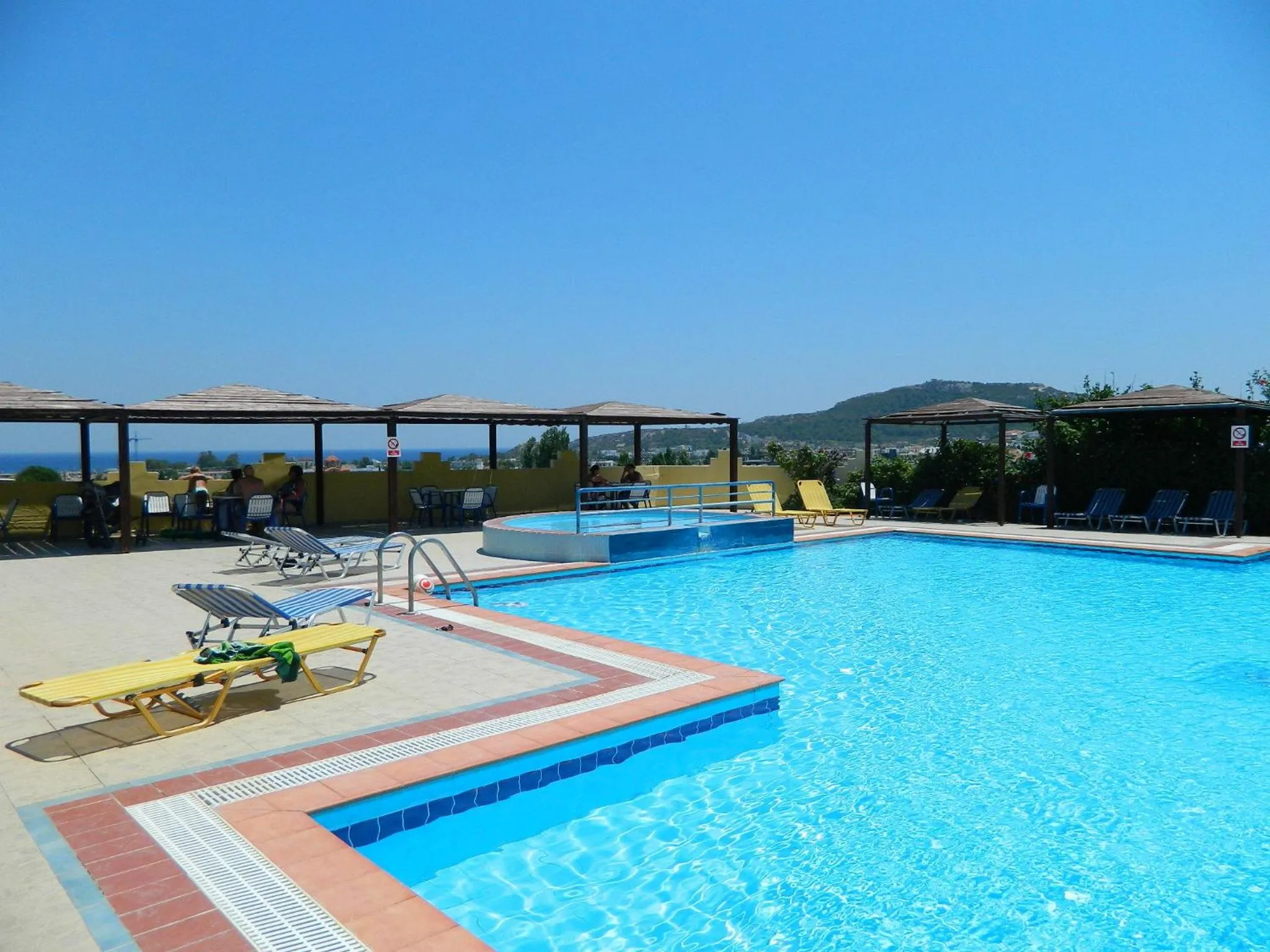 Swimming pool in Telhinis Hotel & Apartments