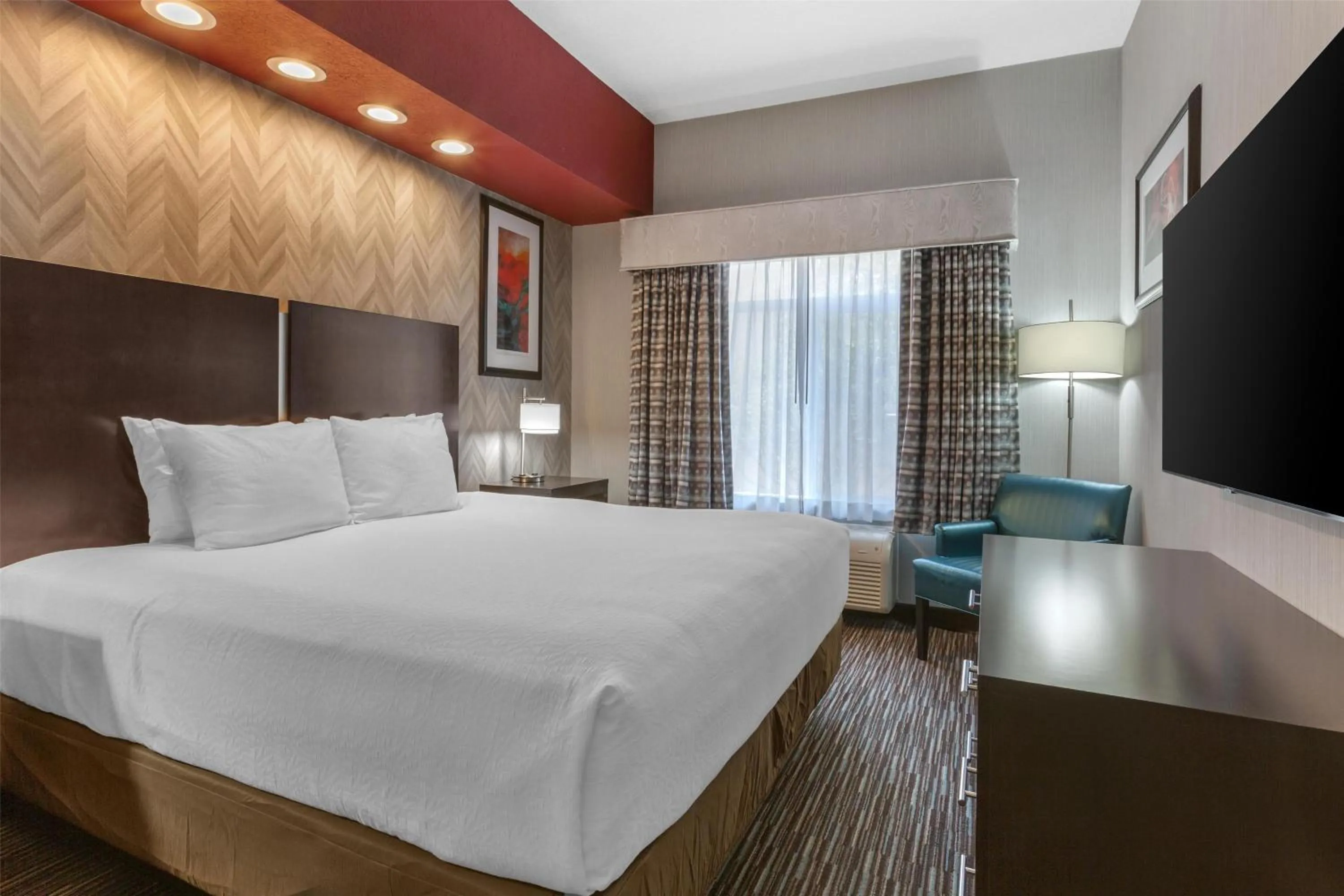 Photo of the whole room, Bed in Best Western Plus Gallup Inn & Suites