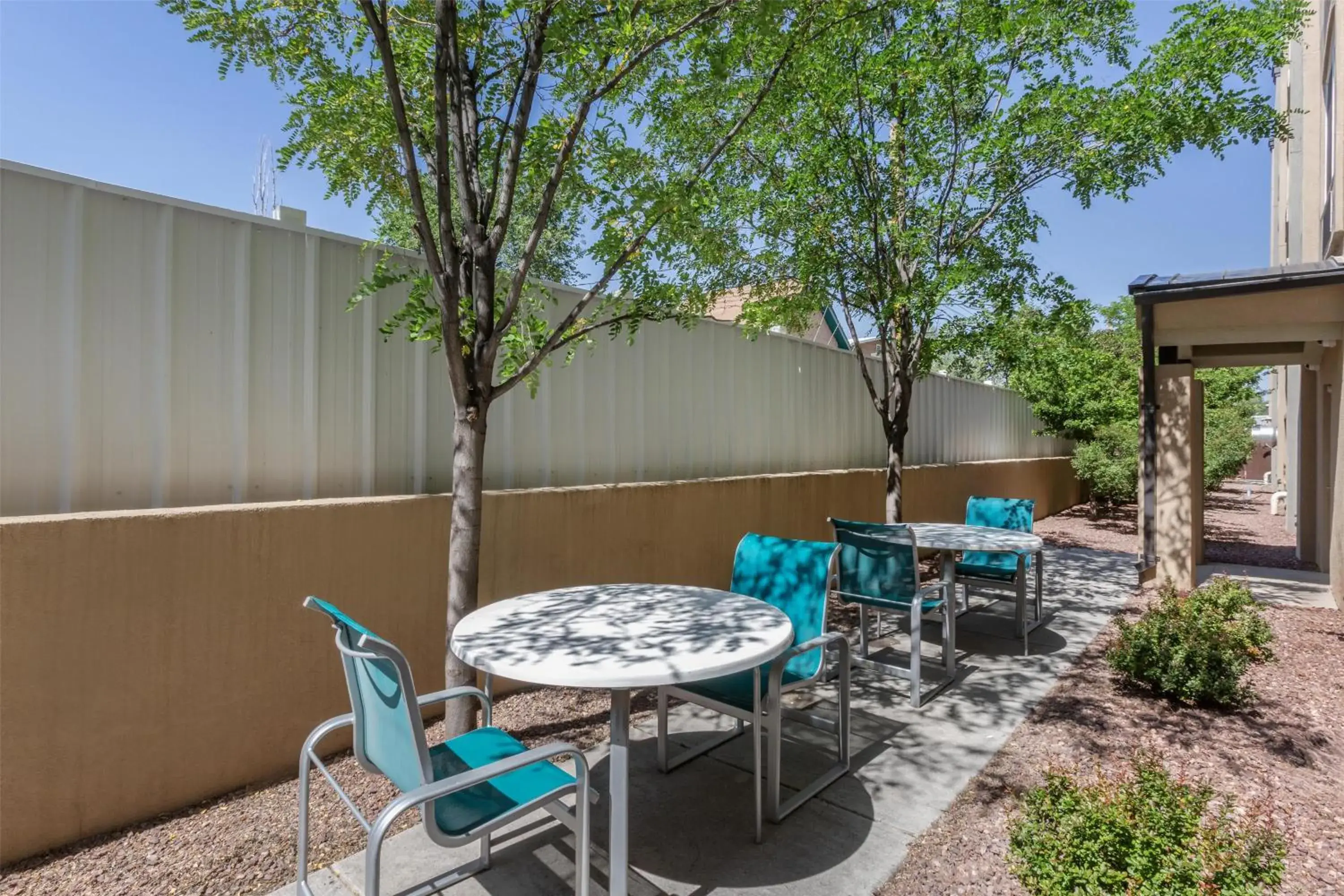 Property building in Best Western Plus Gallup Inn & Suites Property building in Best Western Plus Gallup Inn & Suites