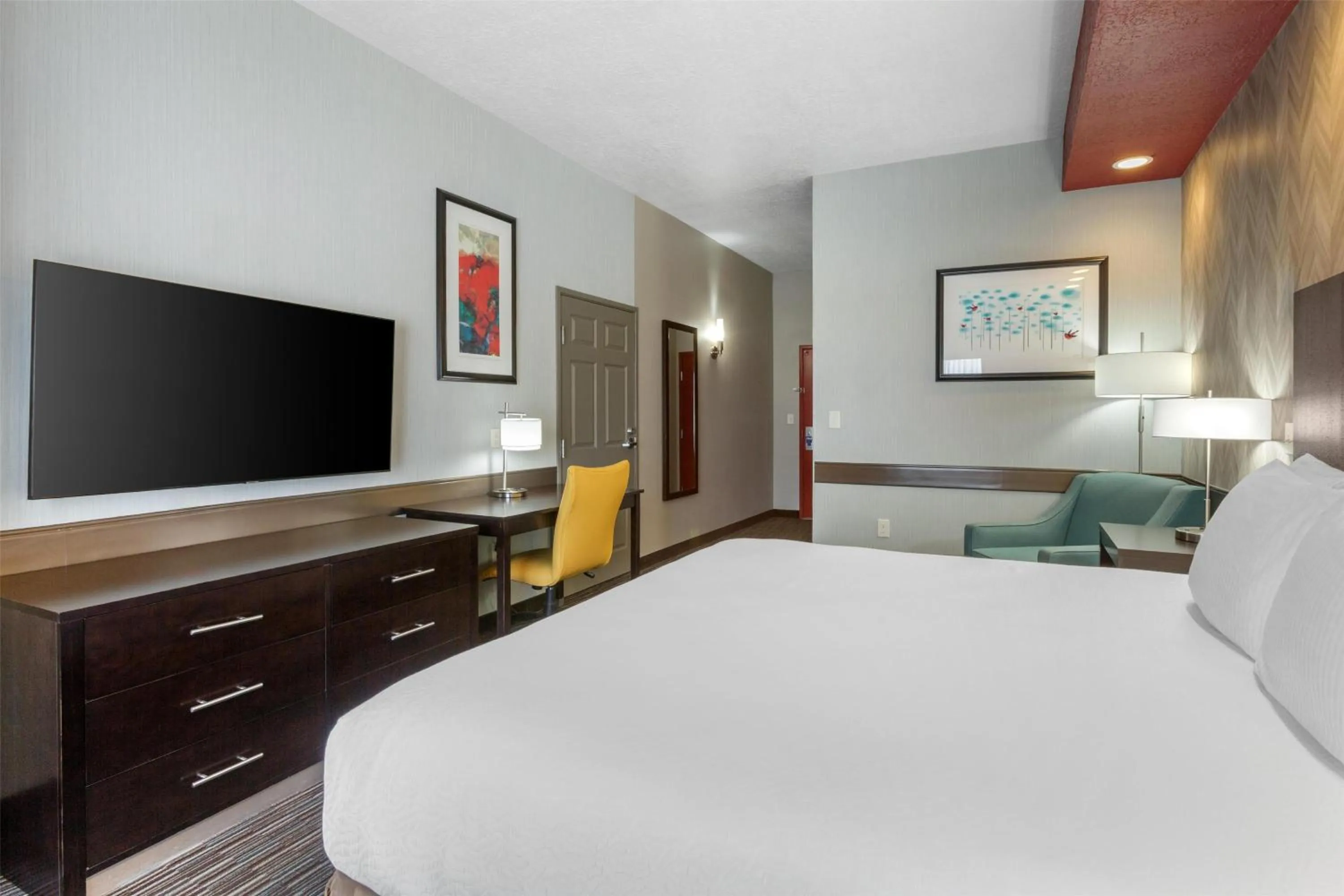 Bedroom, Bed in Best Western Plus Gallup Inn & Suites