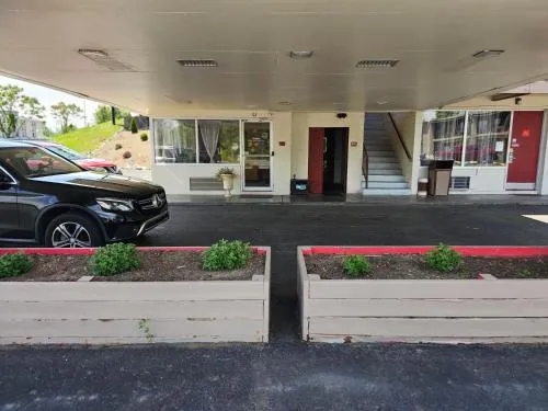 The Edyn Motel