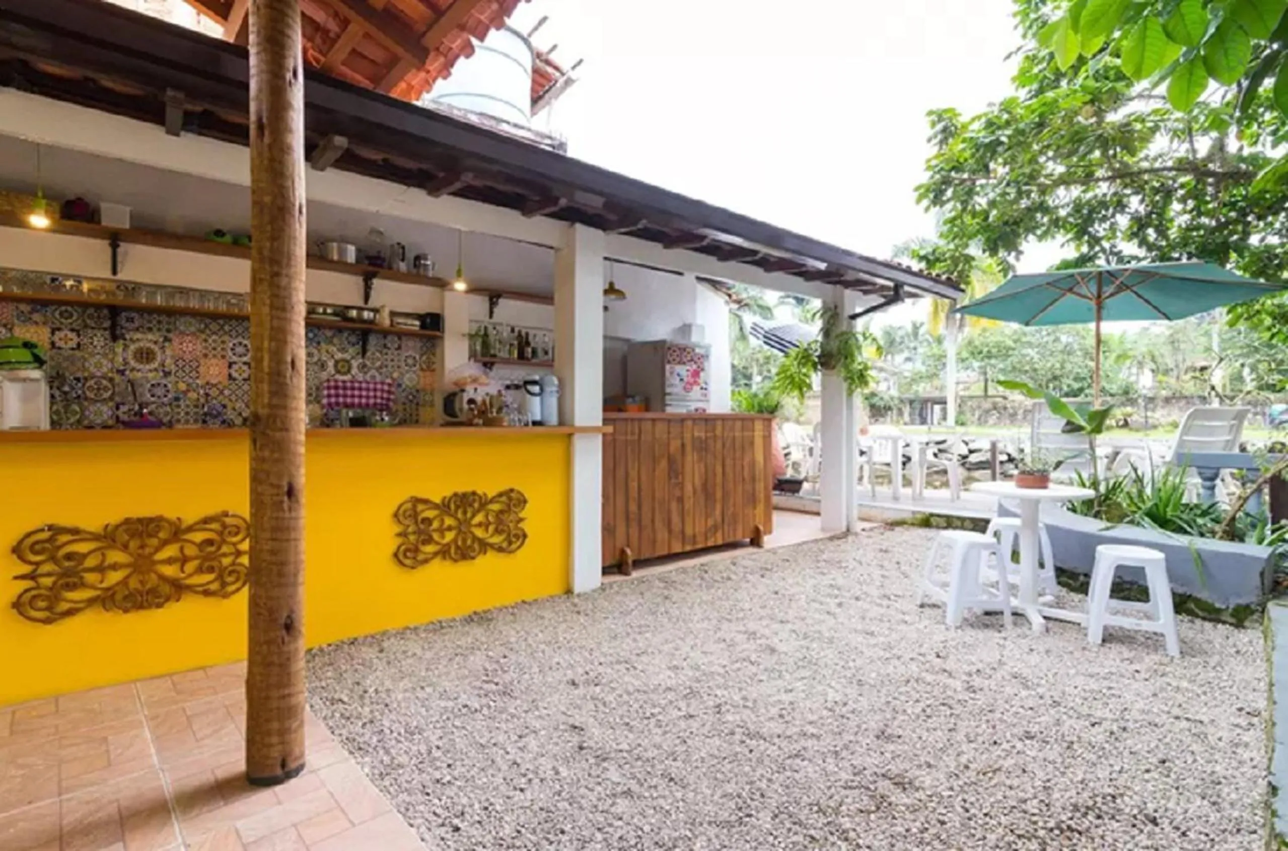 Lounge or bar in Maracujá Hostel