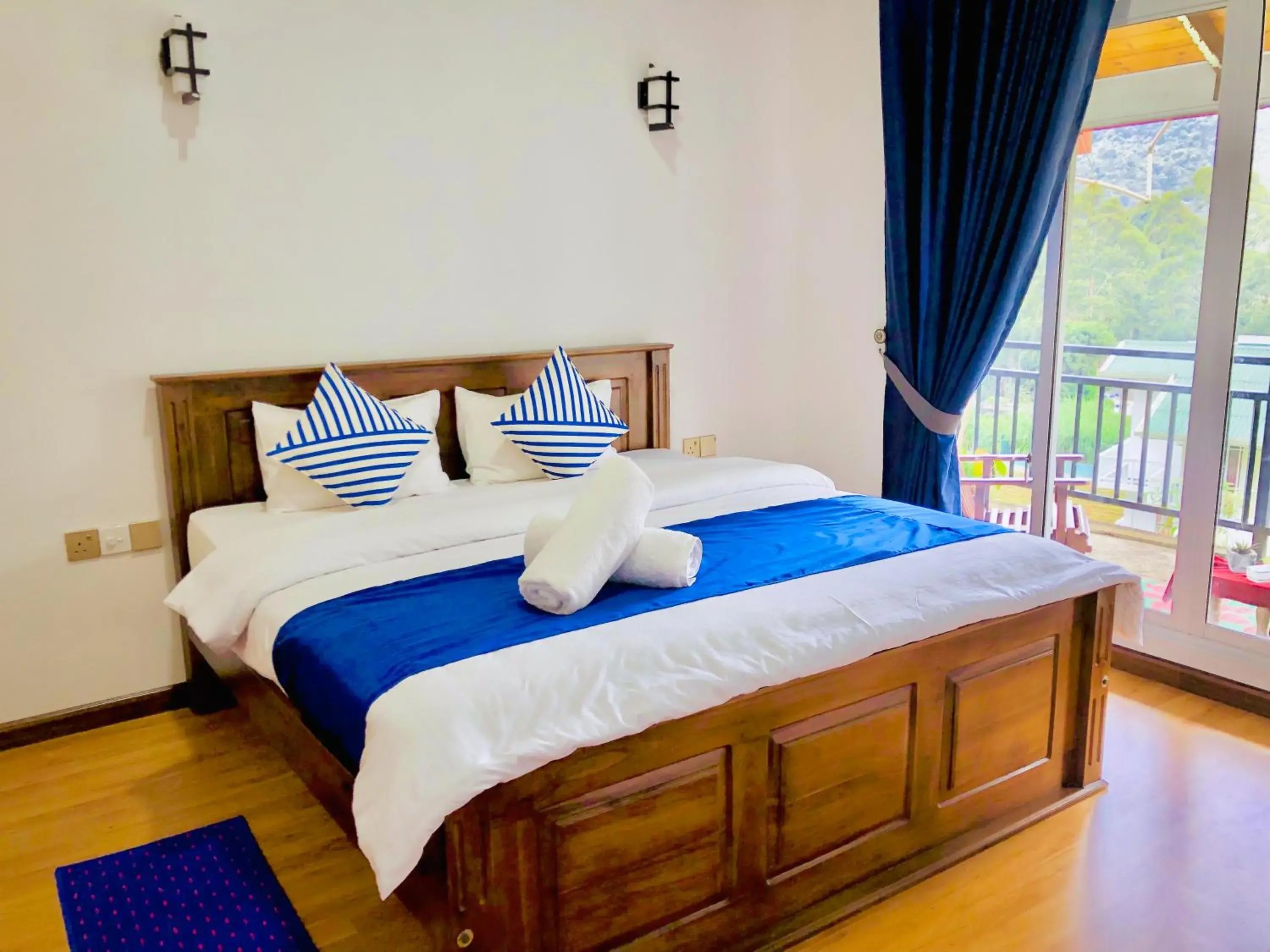 Deluxe Double Room with Balcony in Star Holiday Home Deluxe Double Room with Balcony in Star Holiday Home