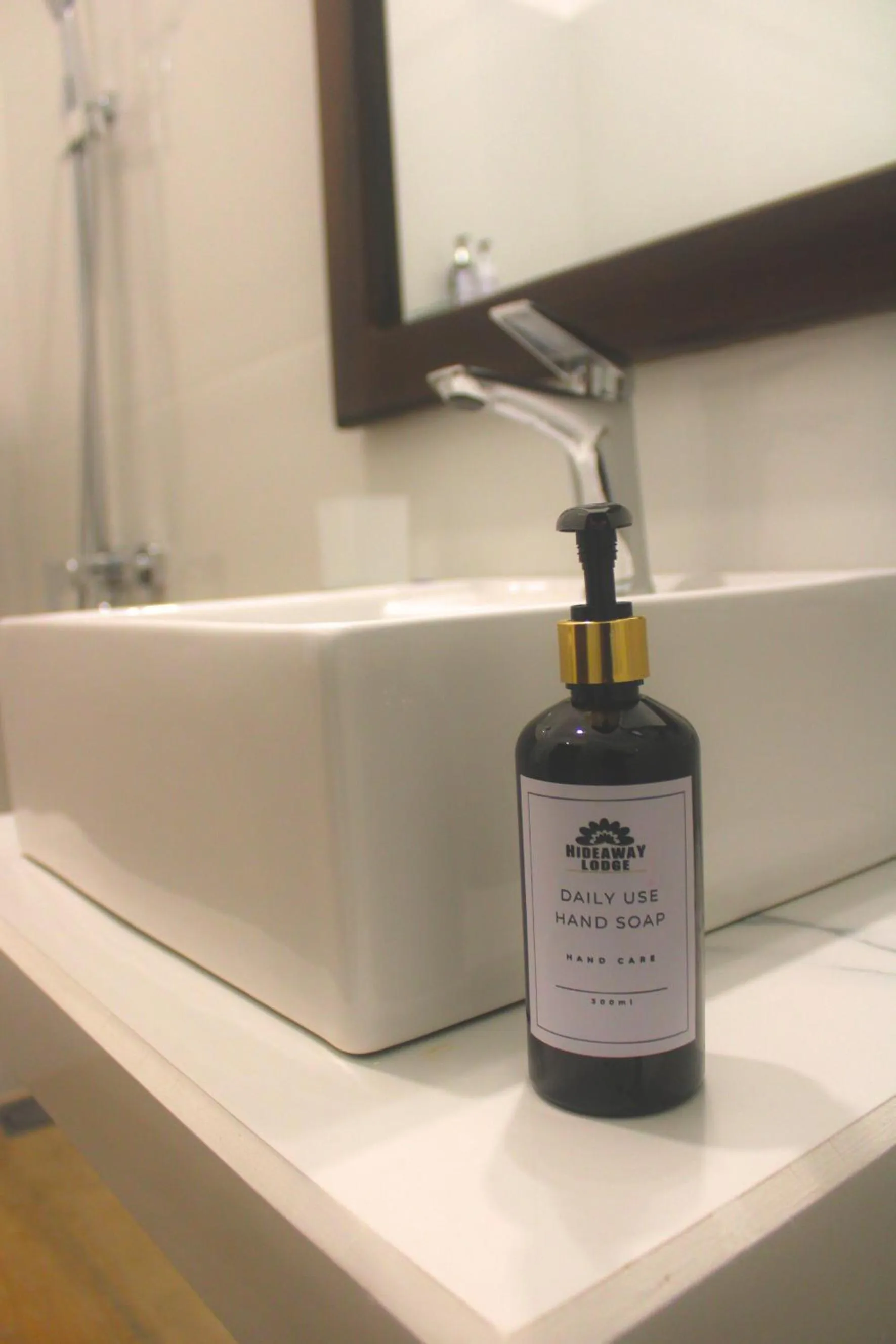 Bathroom in Hideaway Lodge