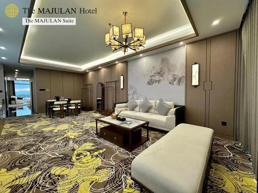 The MAJULAN Hotel