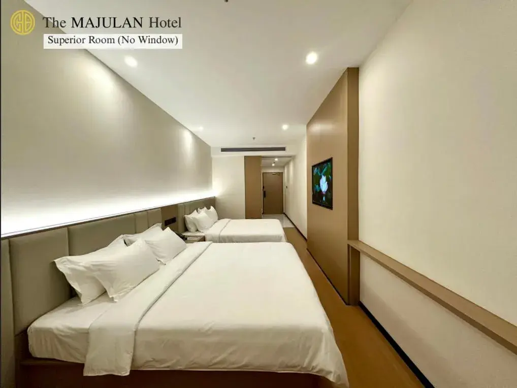 King Room with Two King Beds in The MAJULAN Hotel King Room with Two King Beds in The MAJULAN Hotel