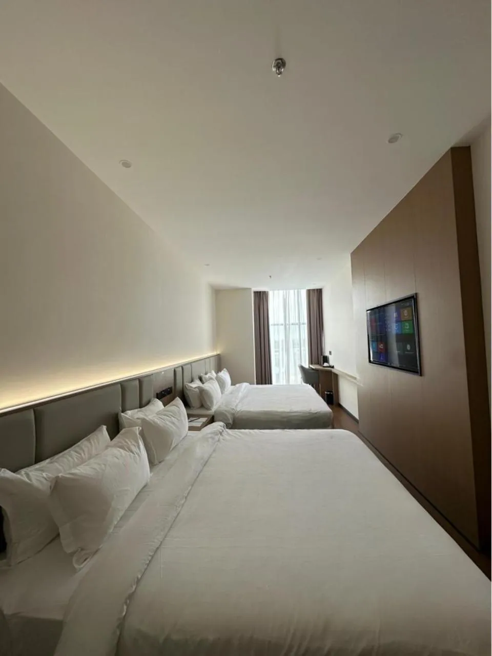 Superior King Room in The MAJULAN Hotel