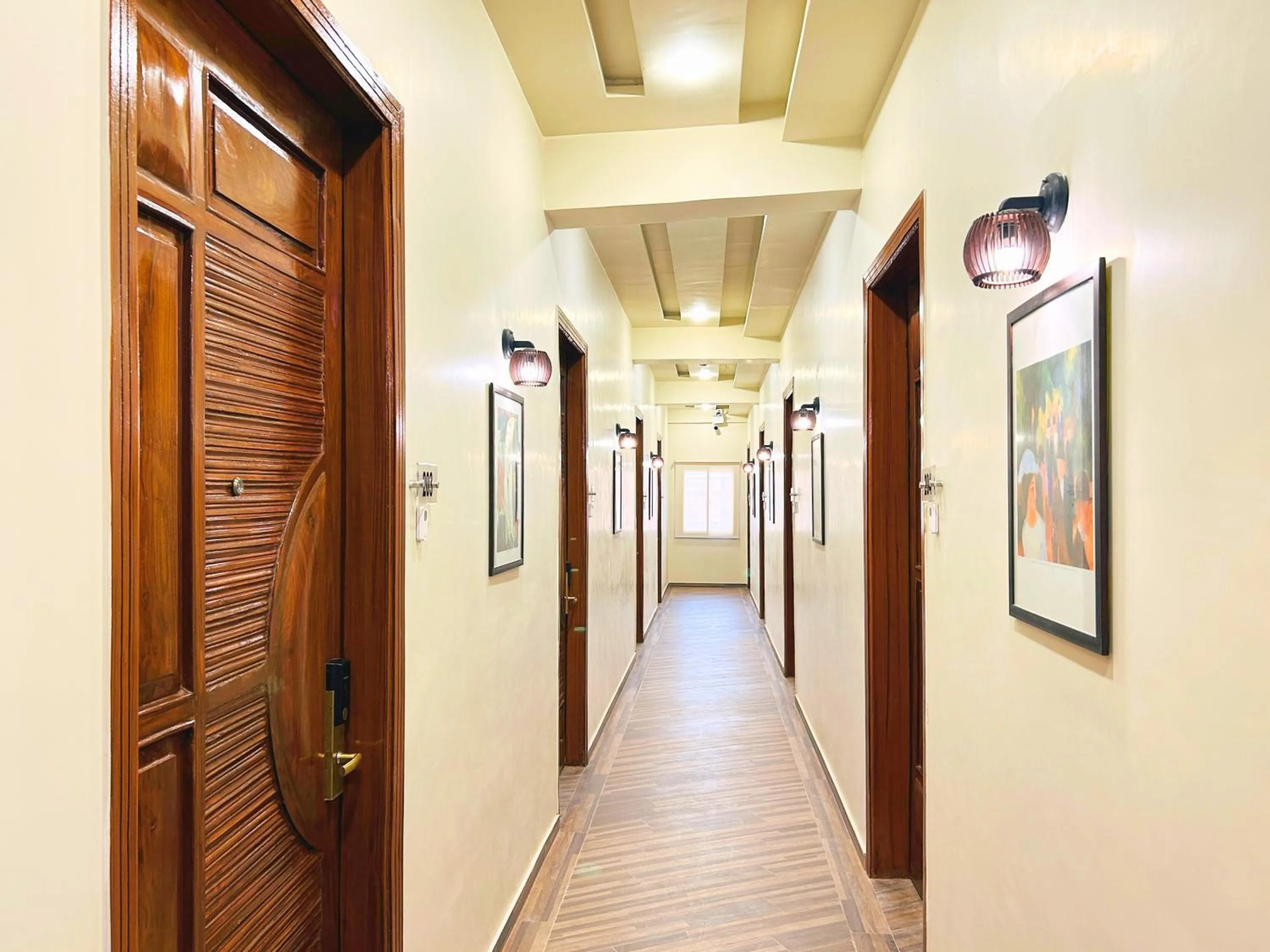 Lobby or reception in Hotel One University Sukkur