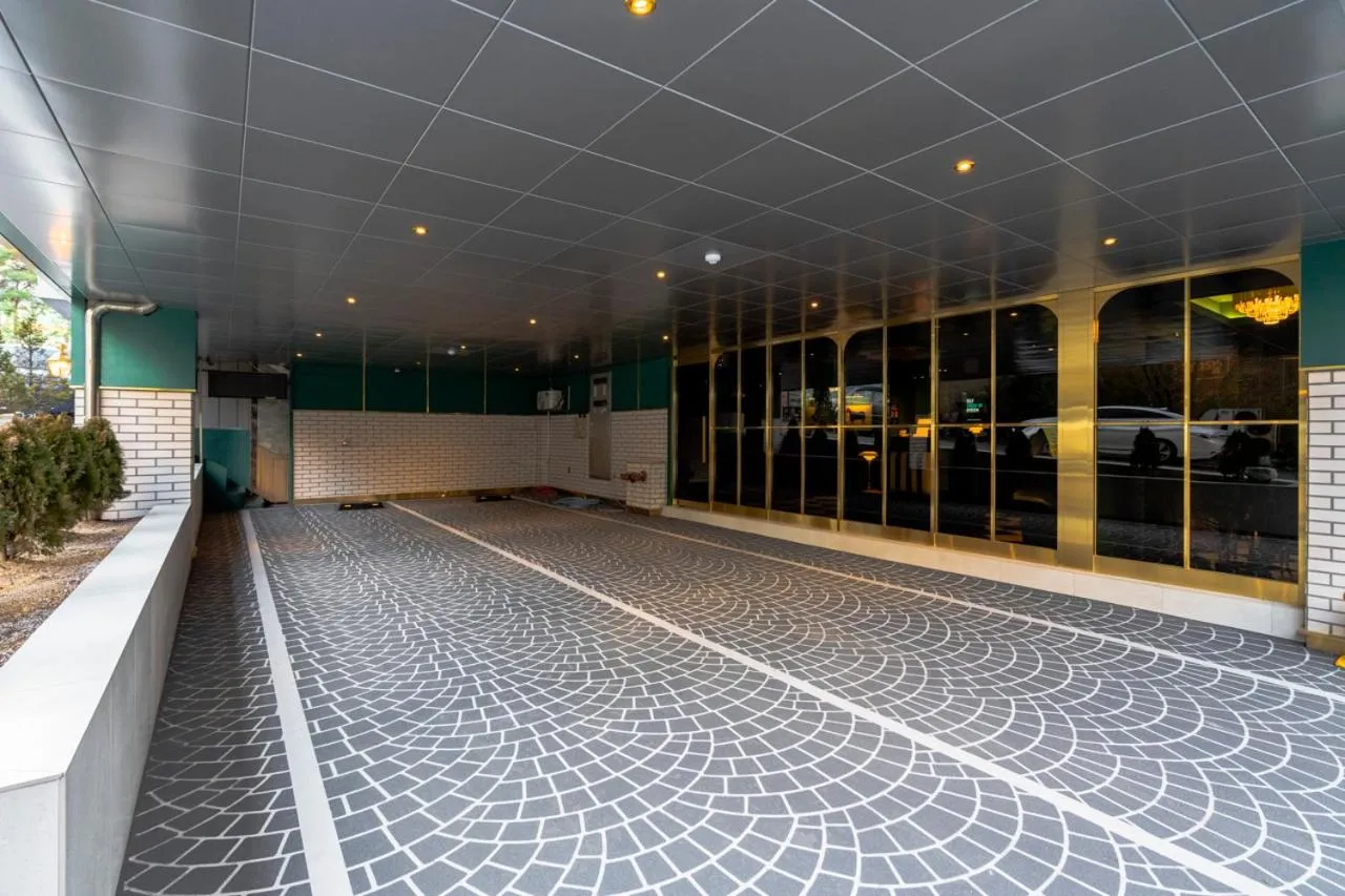 Parking in Hotel Ippda Wonju