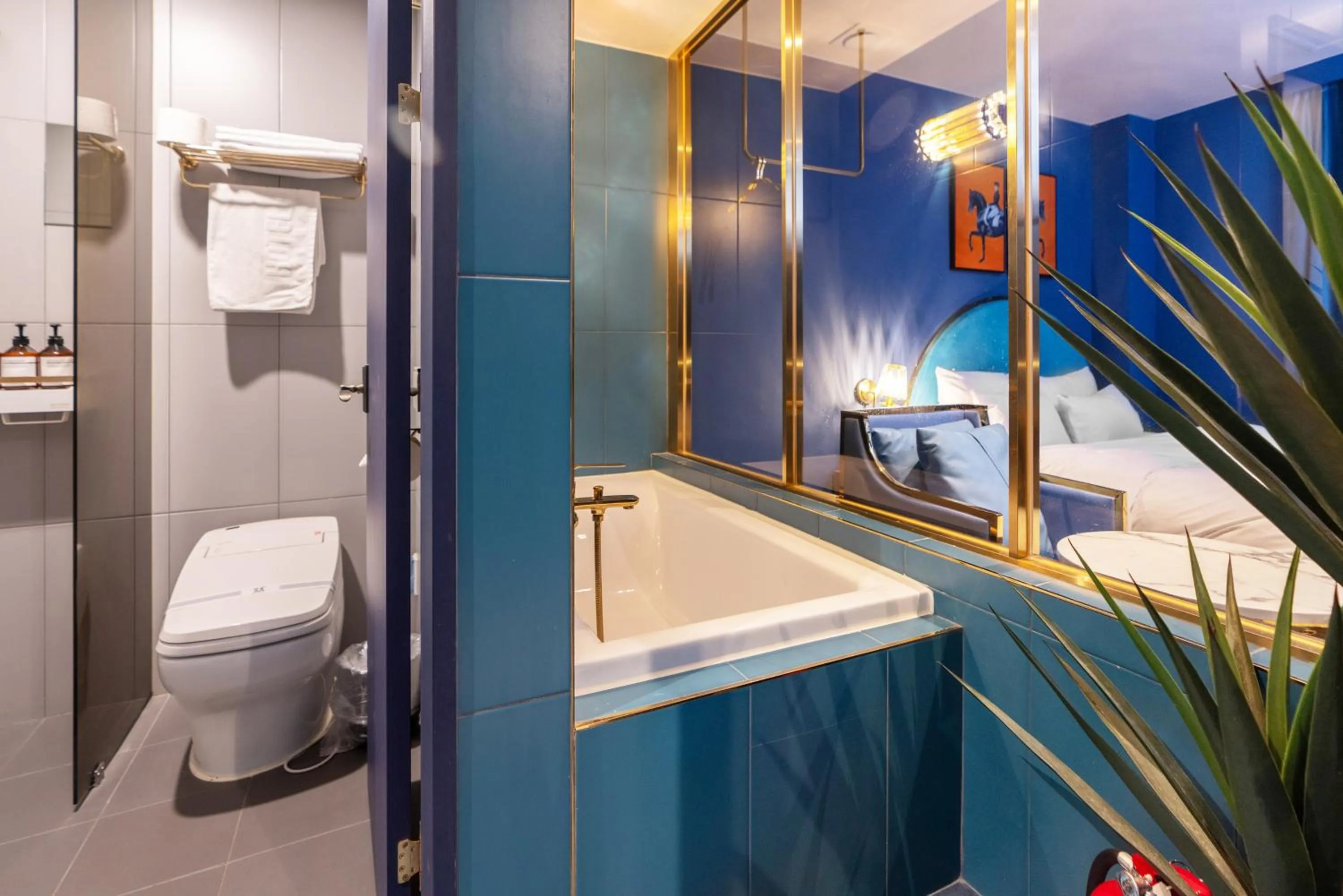 Shower in Hotel Ippda Wonju