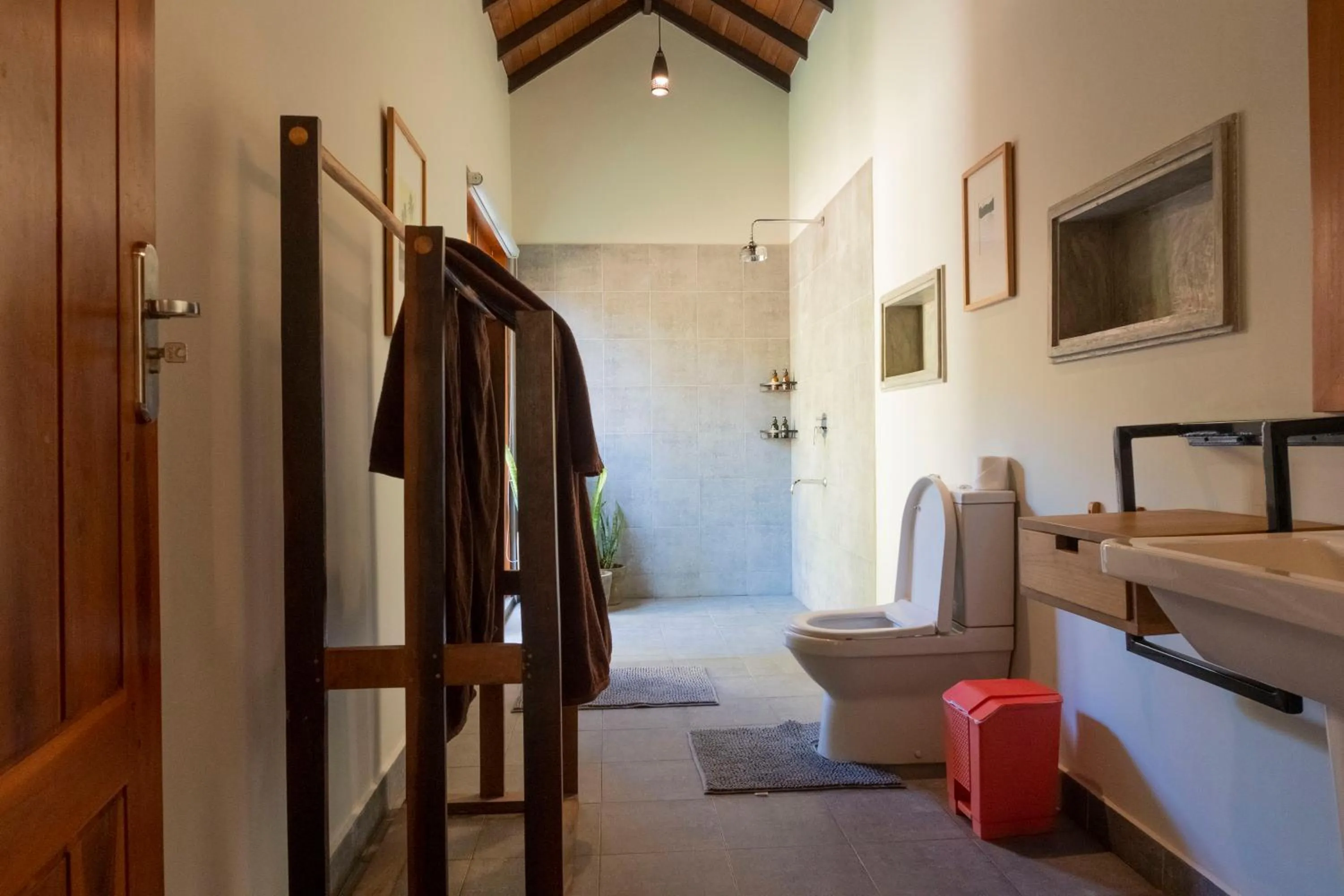 Toilet in The Spice Trail