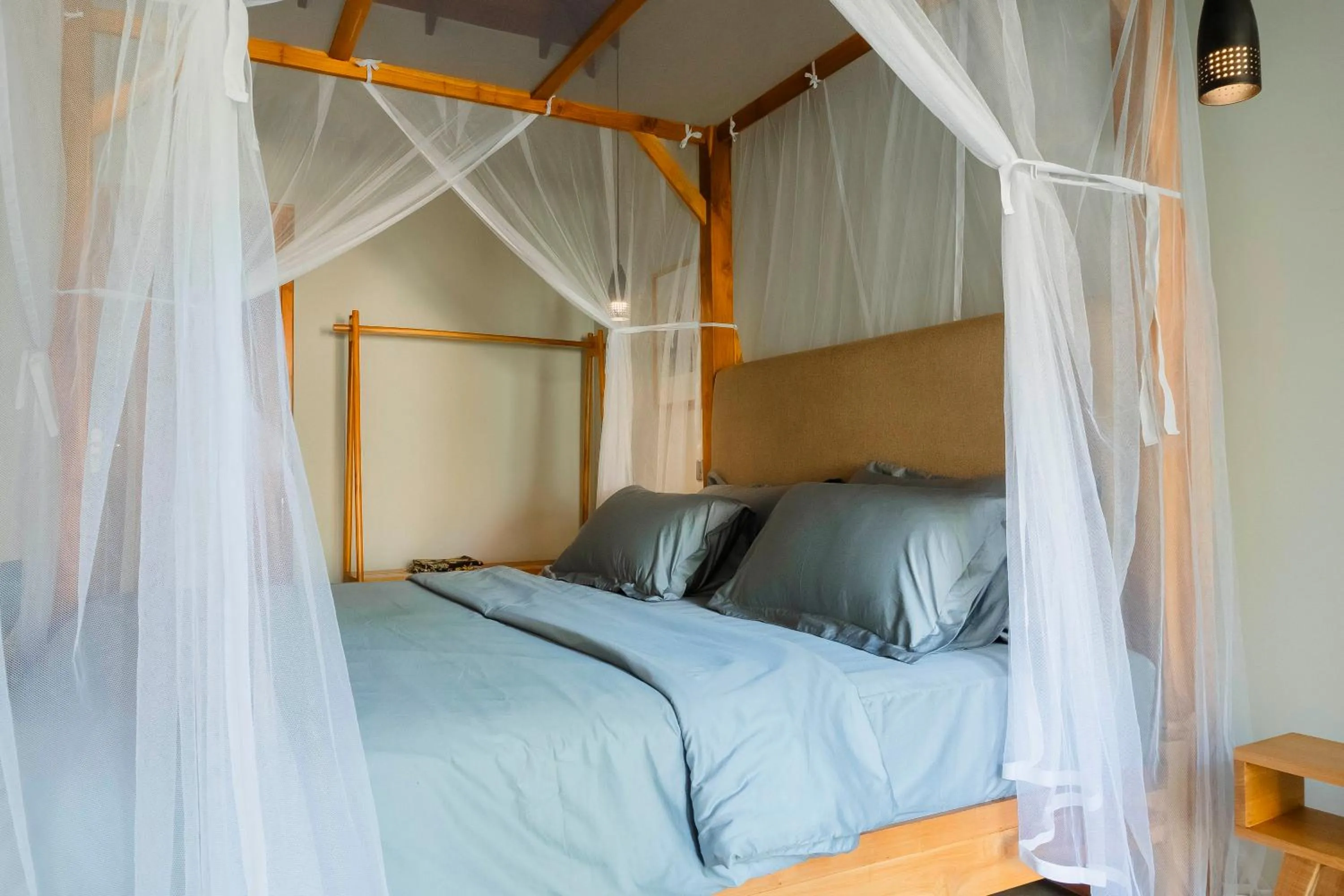 Bed in The Spice Trail