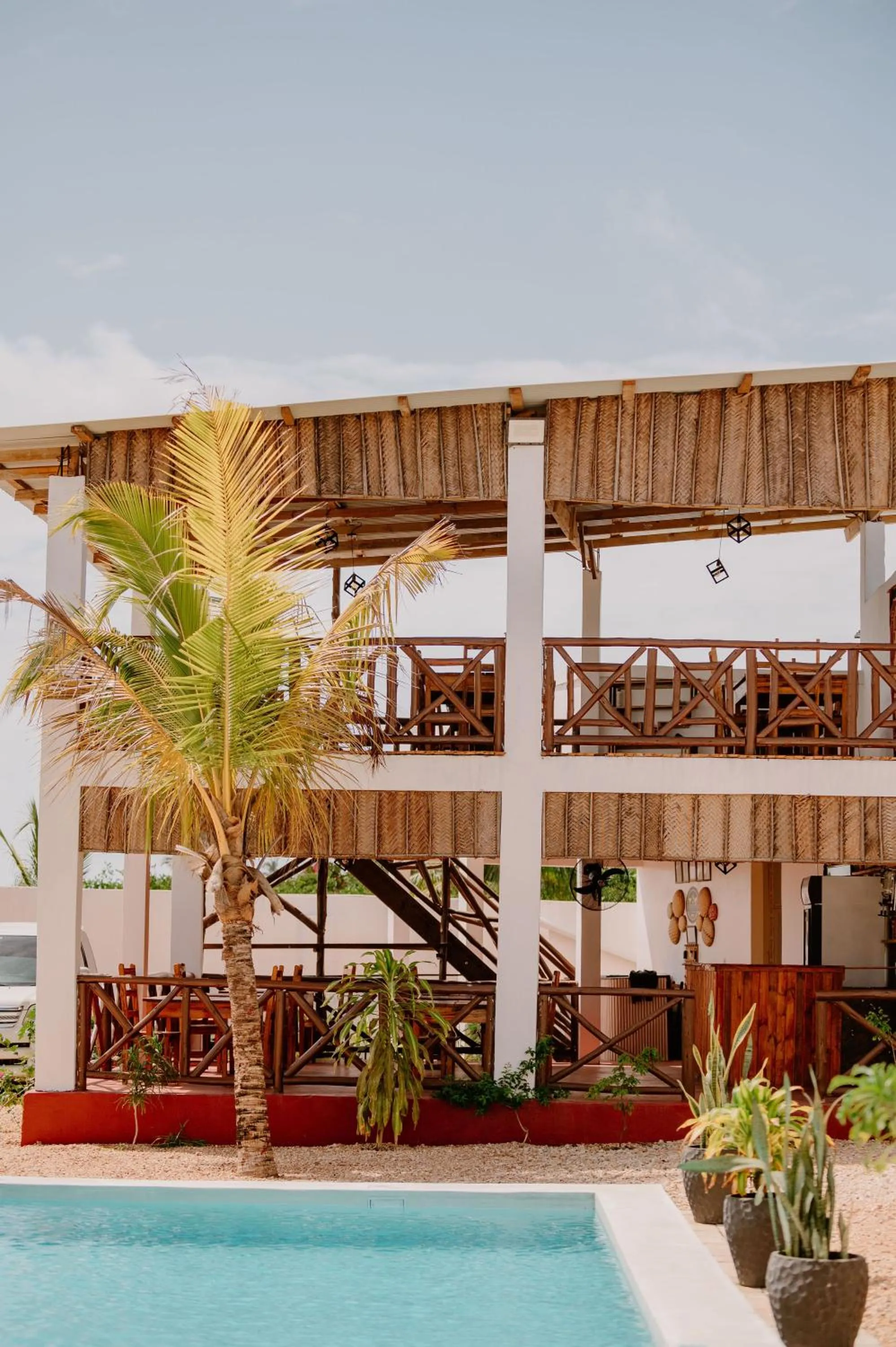 Restaurant/places to eat in Andy's Inn