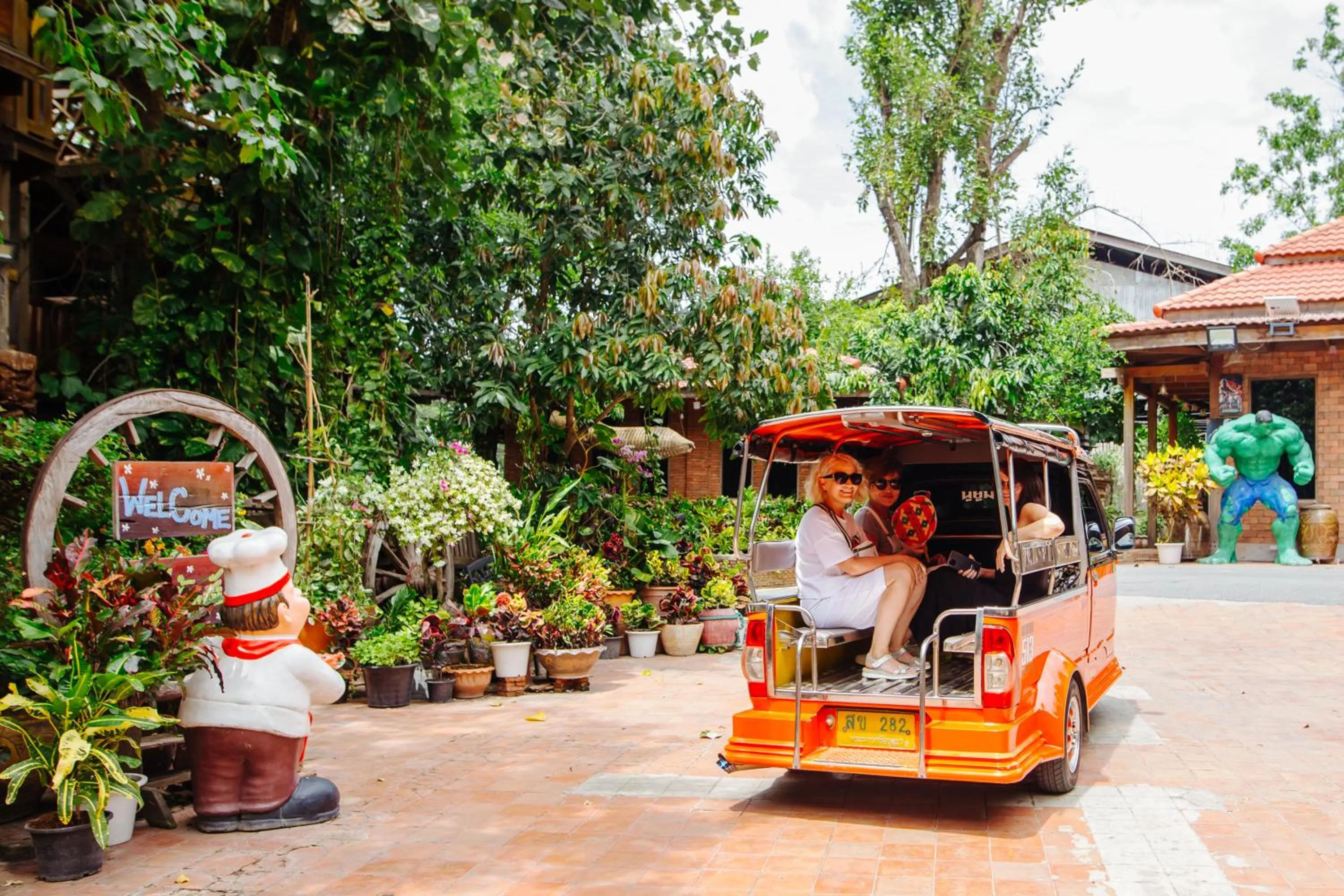 Klong Suan Plue Resort