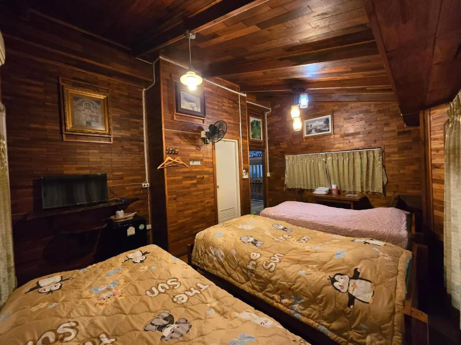 Bed in Klong Suan Plue Resort