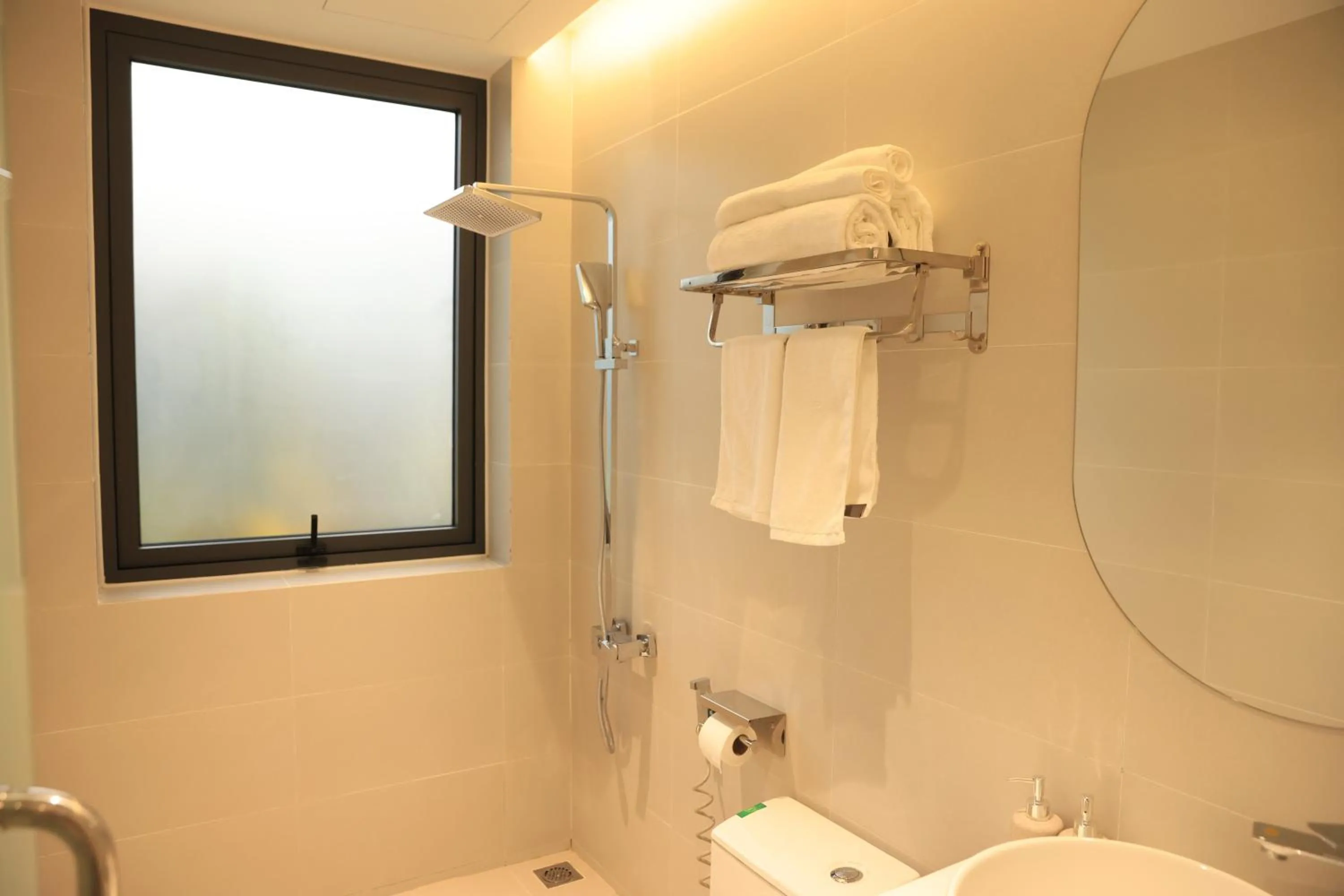 Shower in Central Boutique Villa , in old Town