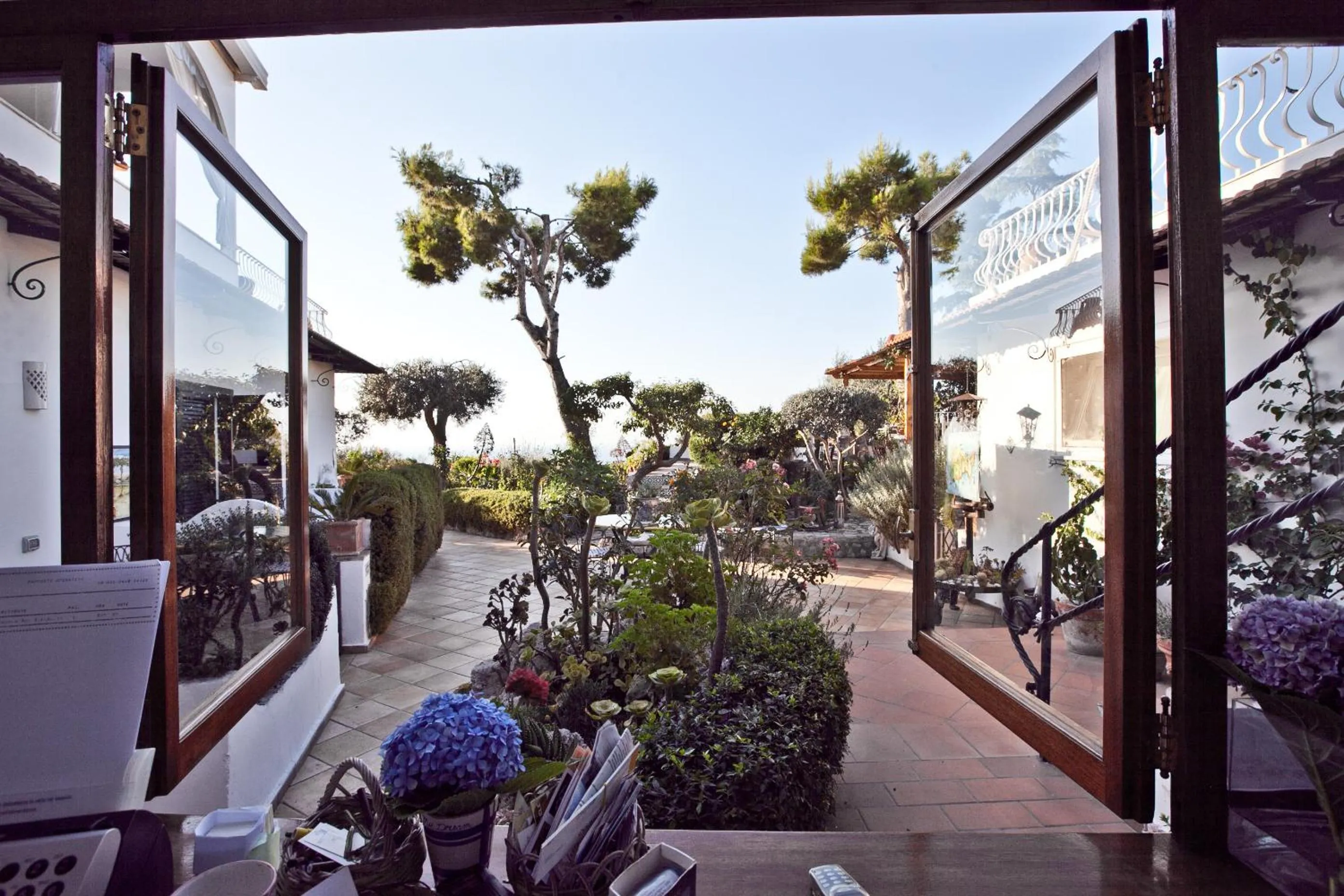 Balcony/Terrace in Il Giardino dell'Arte
