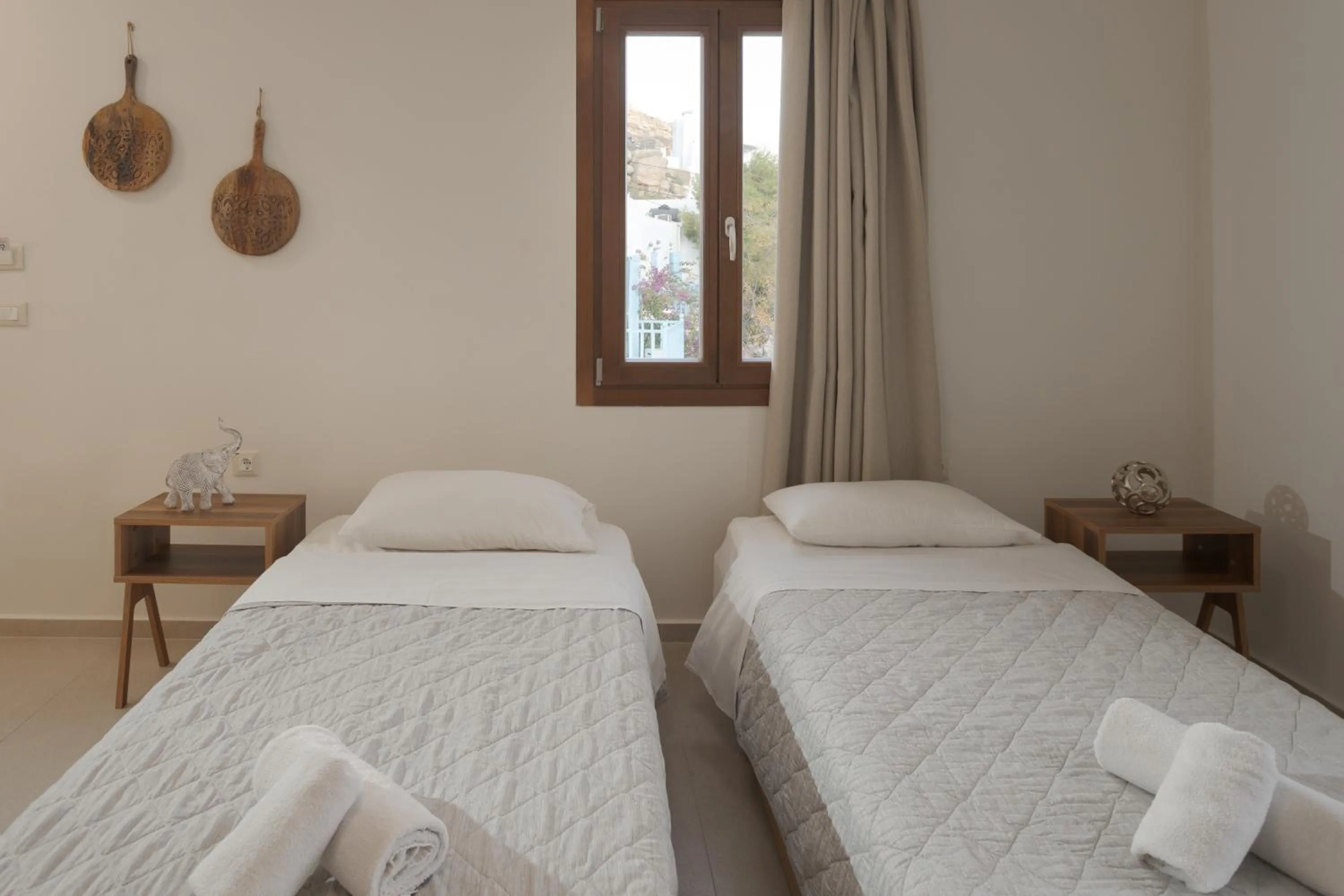 Bed in Edem Garden Residence by Estia