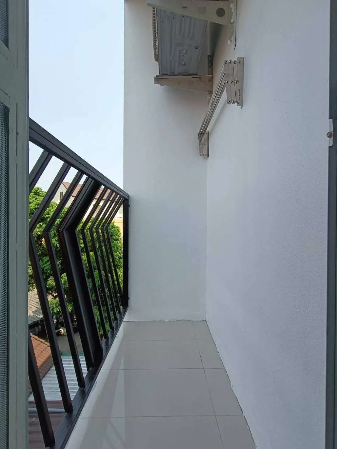 Balcony/Terrace in The Guest Chang Moi Boutique Hotel