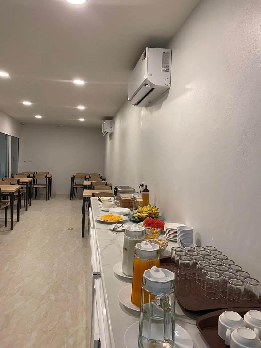 Food and drinks in The Guest Chang Moi Boutique Hotel