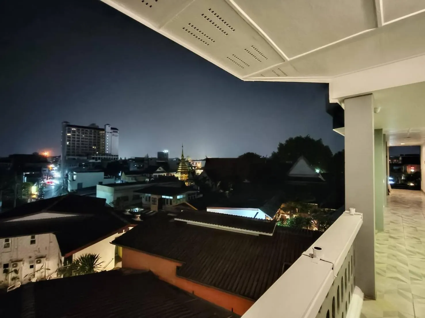 Night in The Guest Chang Moi Boutique Hotel