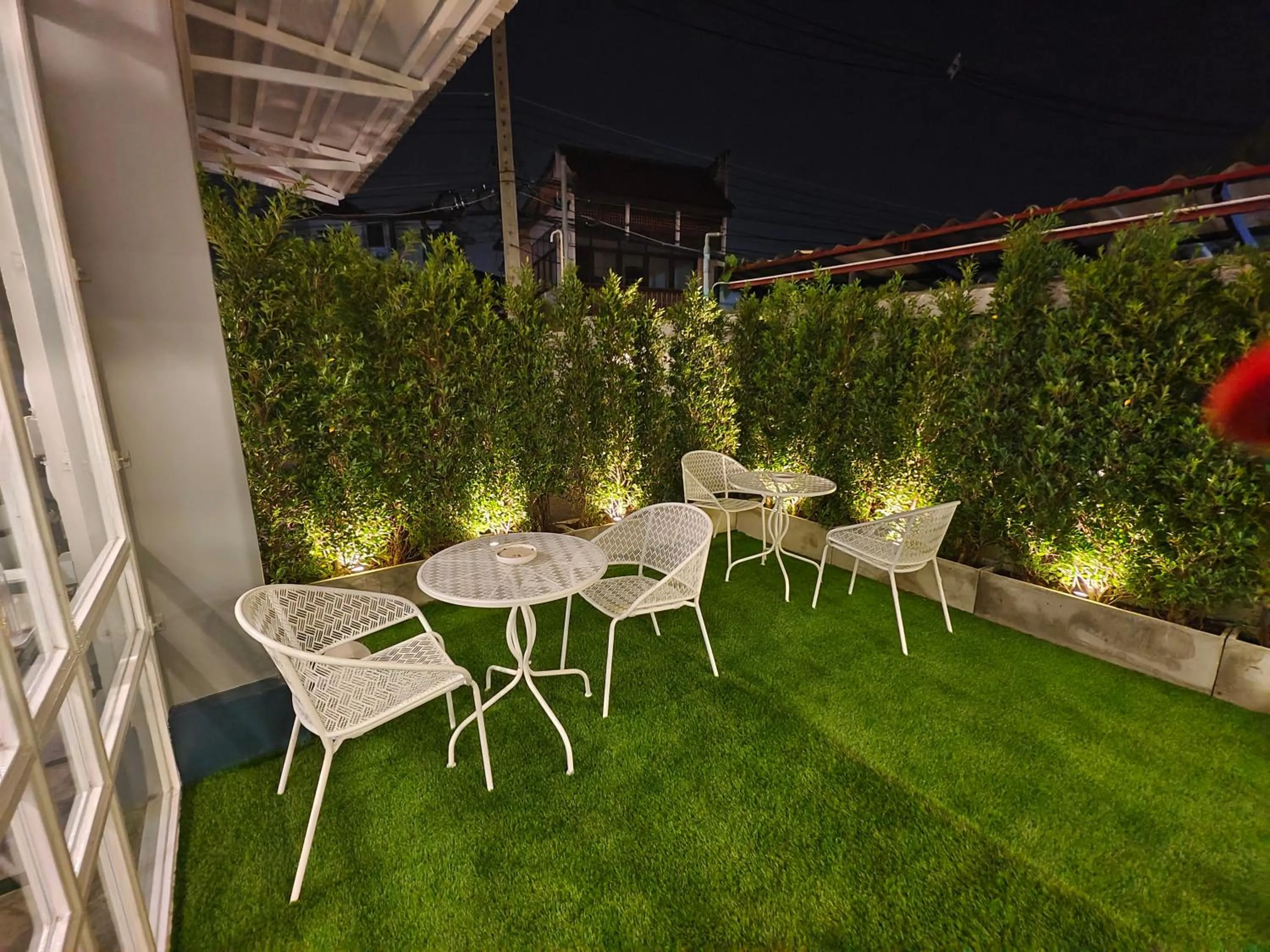 Garden in The Guest Chang Moi Boutique Hotel