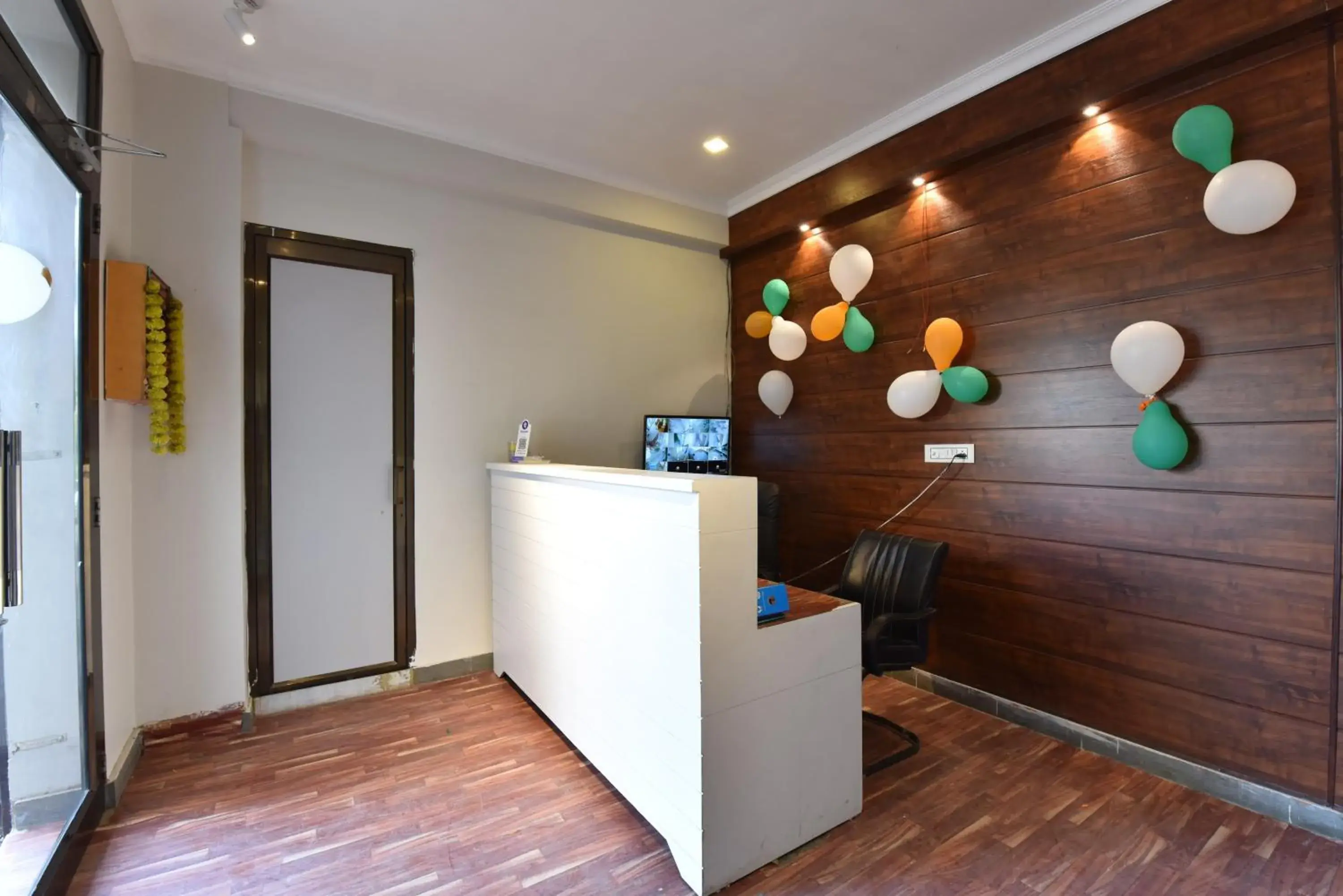 Lobby or reception in Hotel Kailash Villa Lobby or reception in Hotel Kailash Villa