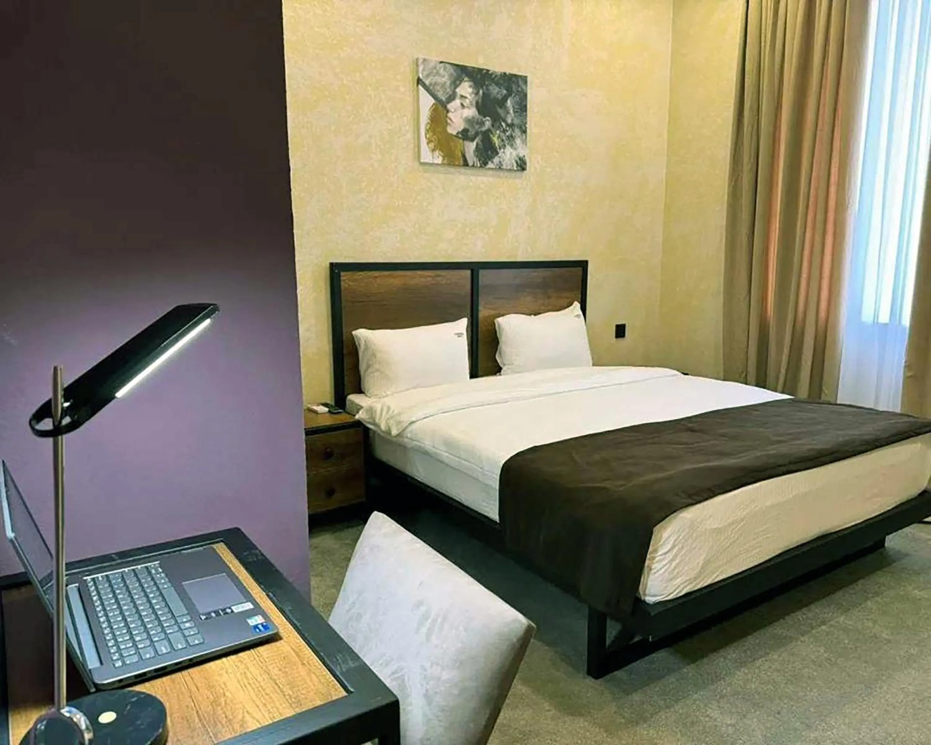 TV and multimedia, Bed in Liberta Baku City Center