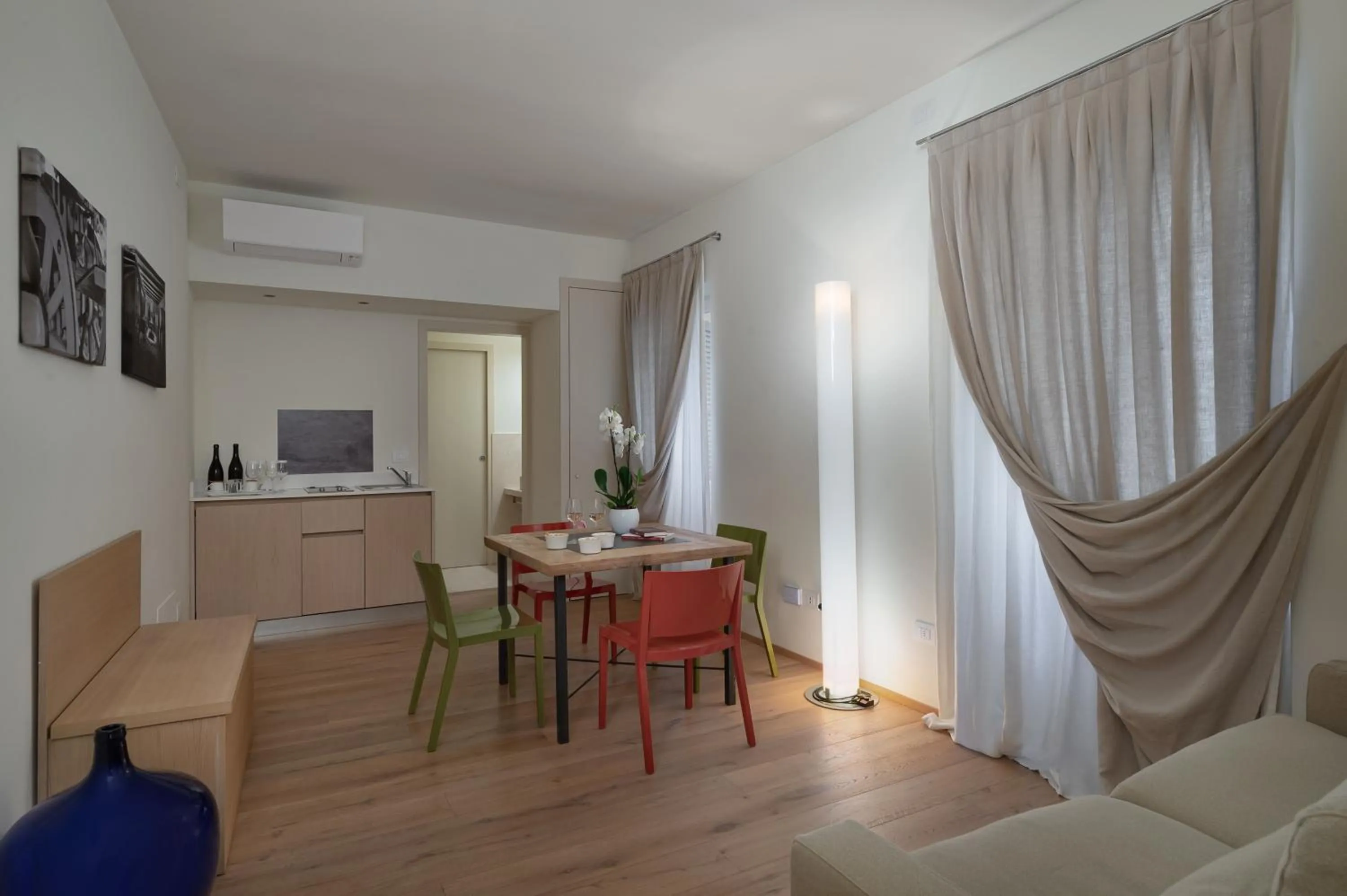 Living room in Massimago Wine Suites