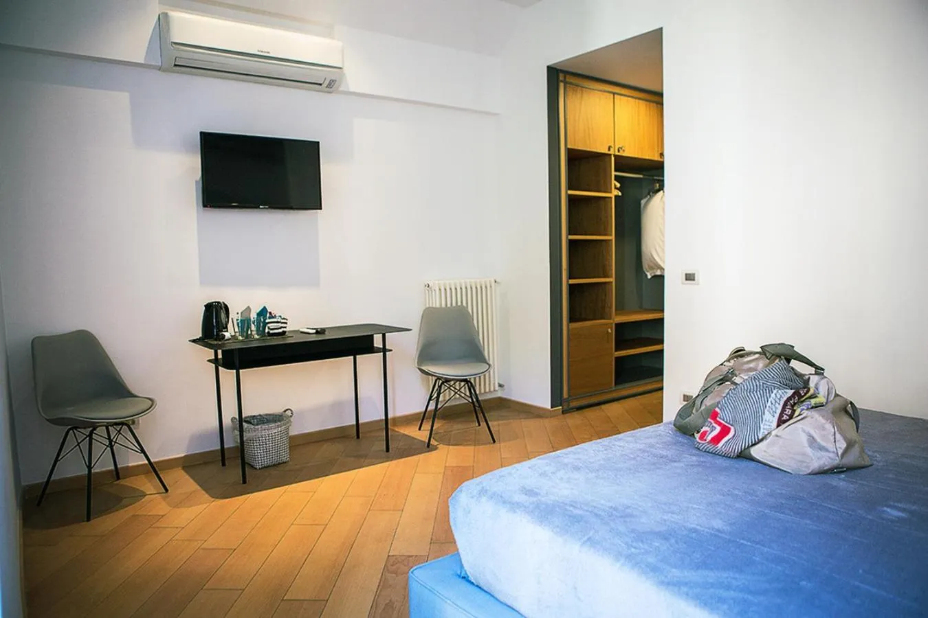 Bedroom, Bed in Milizie 76 Gallery