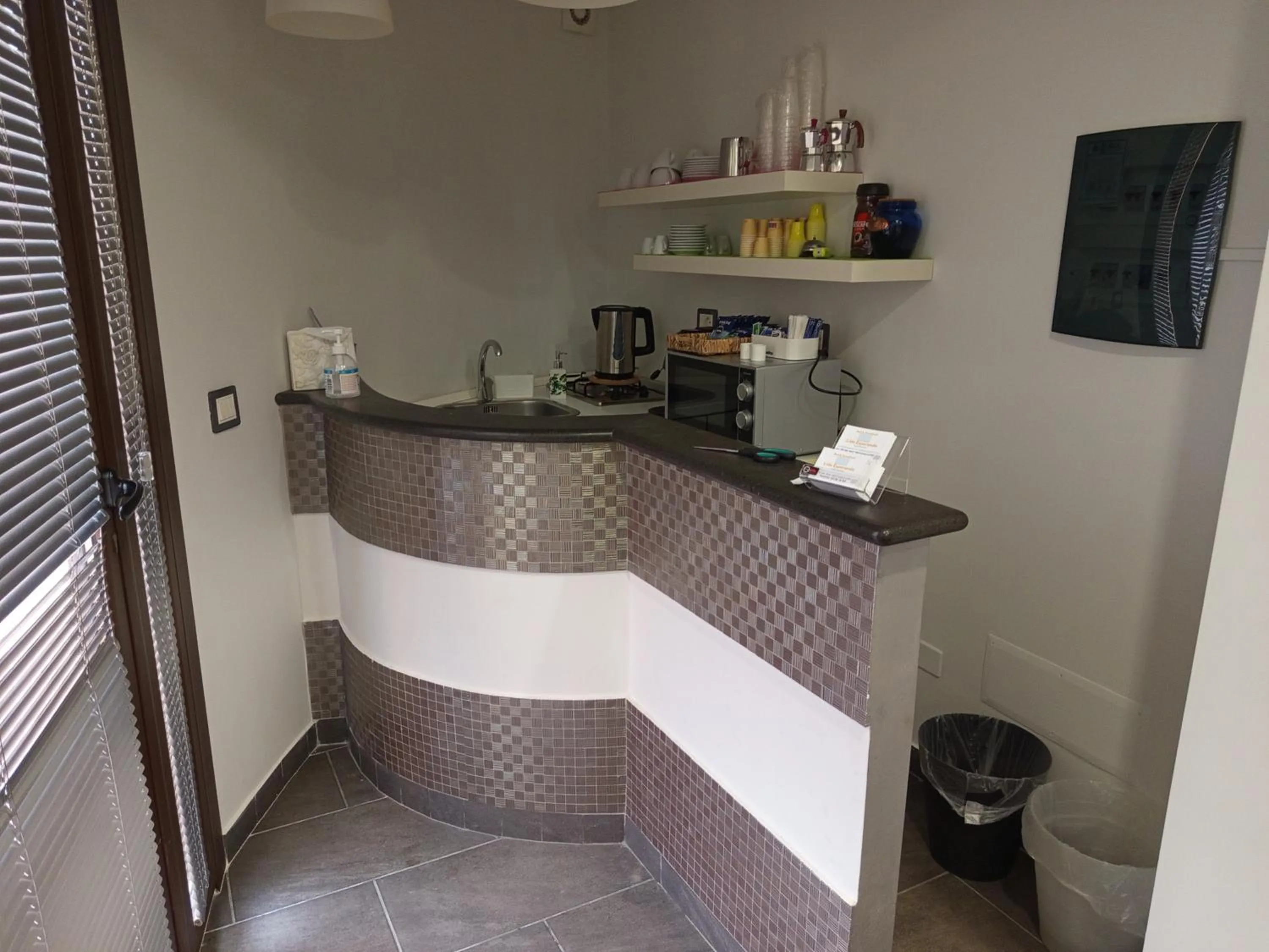 Kitchen or kitchenette in B&B Lido Esperando