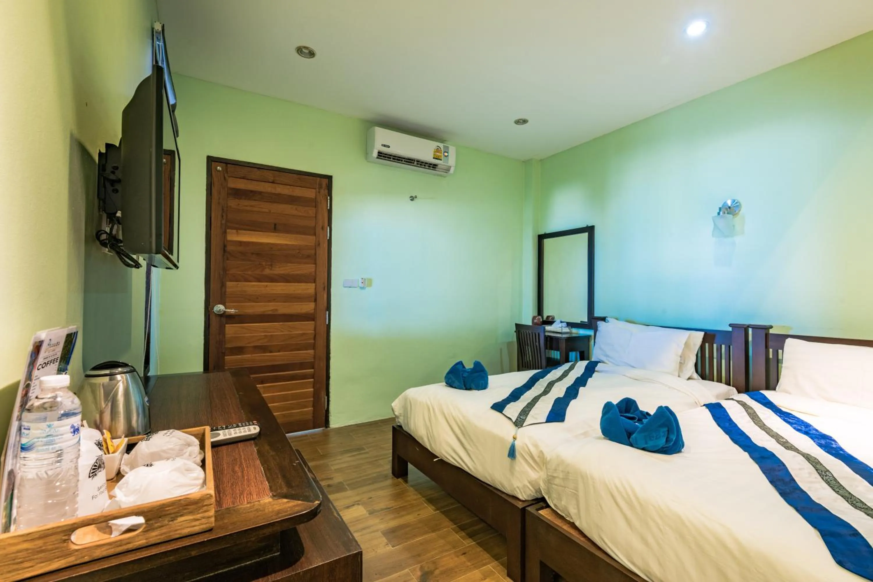 Bed in Koh Tao Beach Club