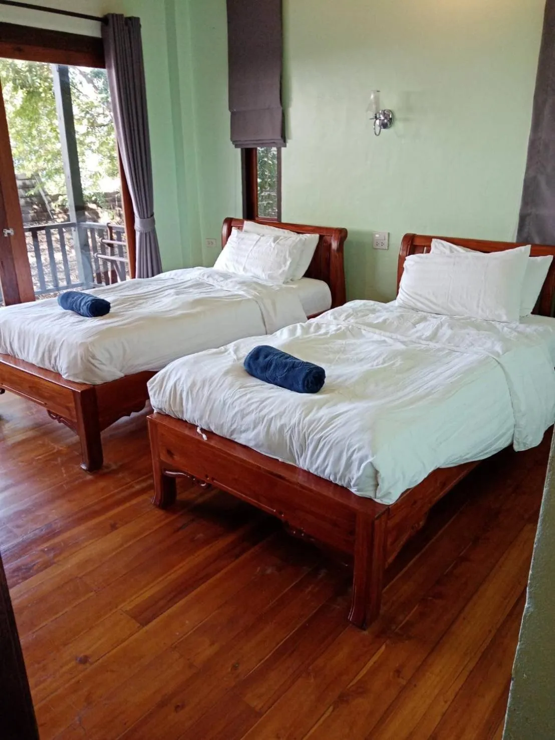 Bed in Koh Tao Beach Club