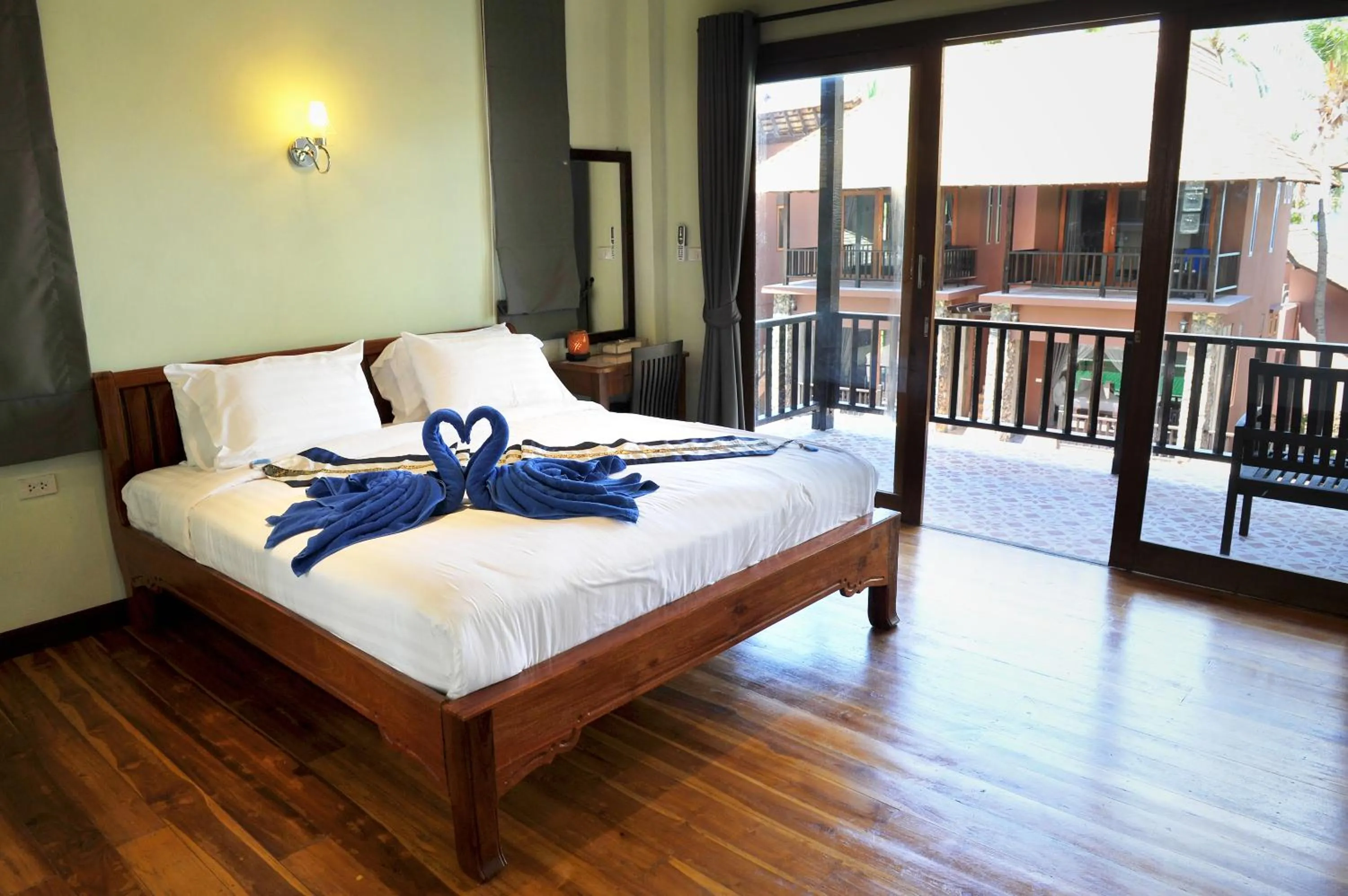 Bedroom, Bed in Koh Tao Beach Club