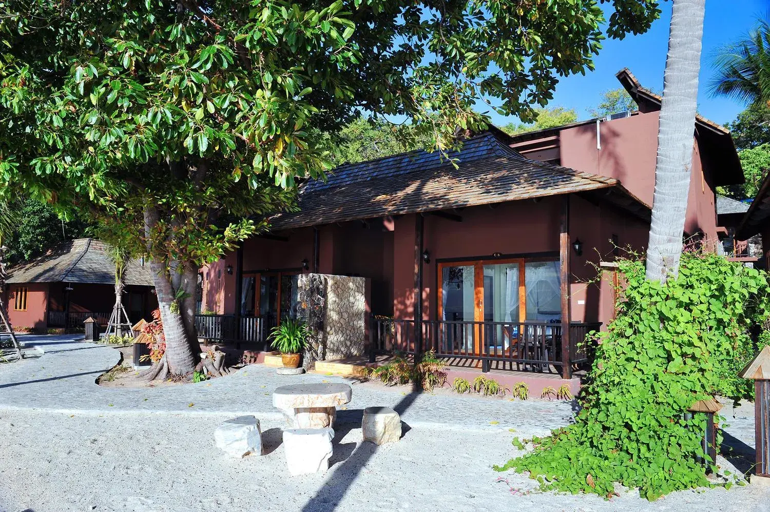Property building in Koh Tao Beach Club Property building in Koh Tao Beach Club