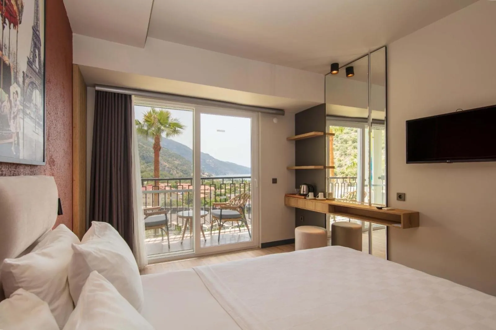 Balcony/Terrace, Bed in Morina Deluxe Hotel