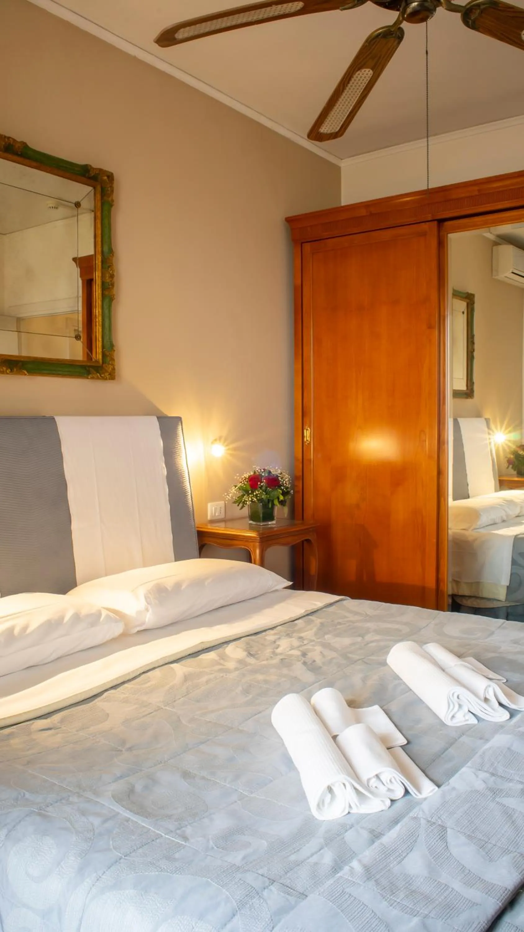 Bedroom, Bed in Hotel Sinuessa Terme