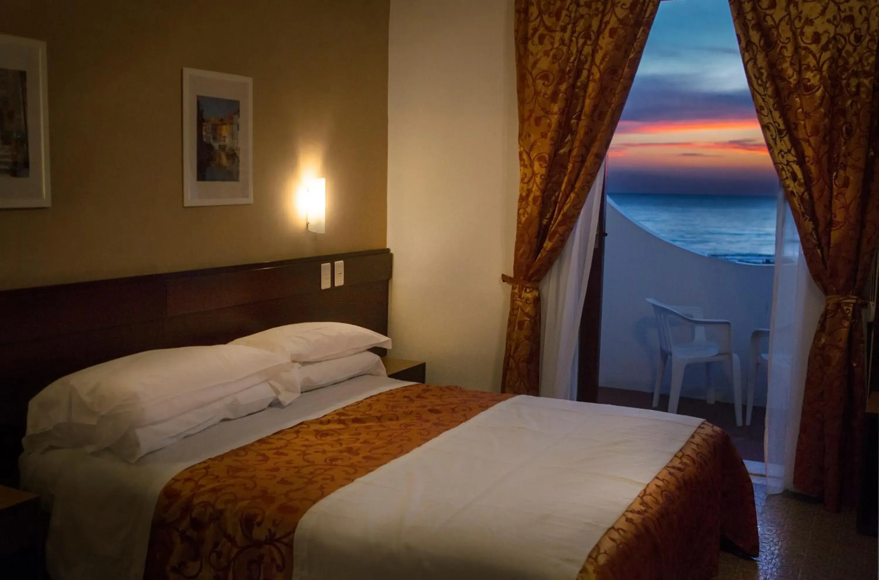 Family Room with Sea View in Hotel Sinuessa Terme Family Room with Sea View in Hotel Sinuessa Terme