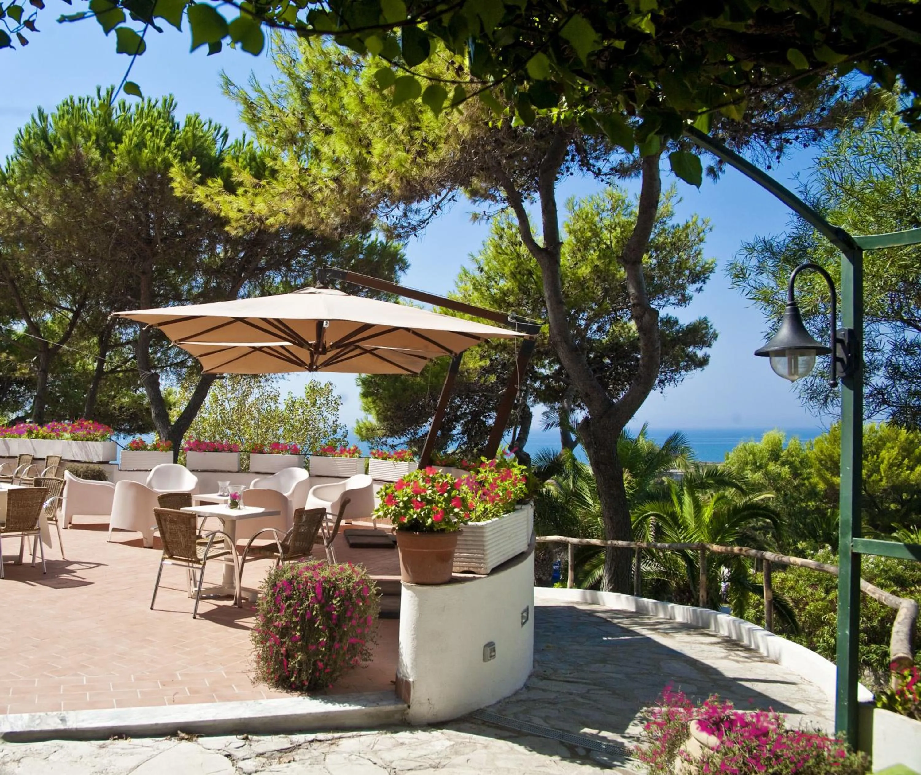 Patio in Hotel Sinuessa Terme